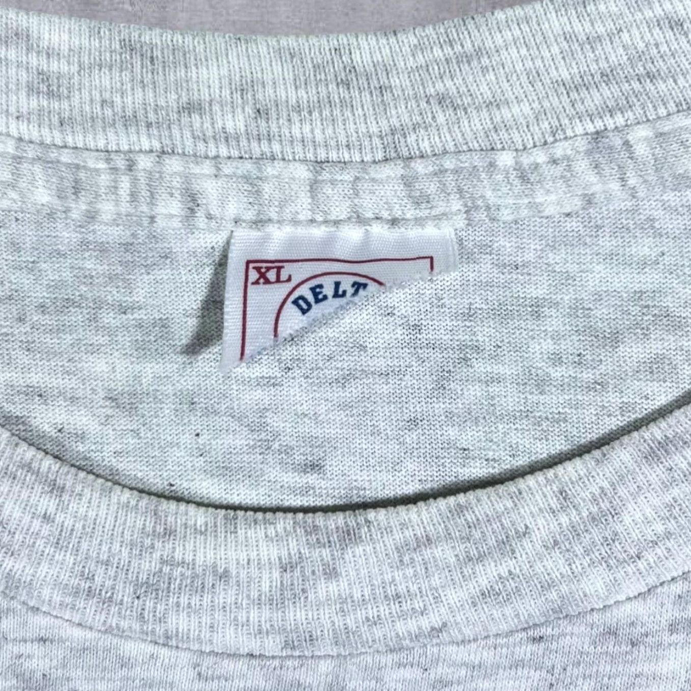 Delta VINTAGE Delta Hawaii "Sandwich Islands" Souvenir Grey Single Stitch T-Shirt XL Men Size US XL / EU 56 / 4 - 4 Thumbnail