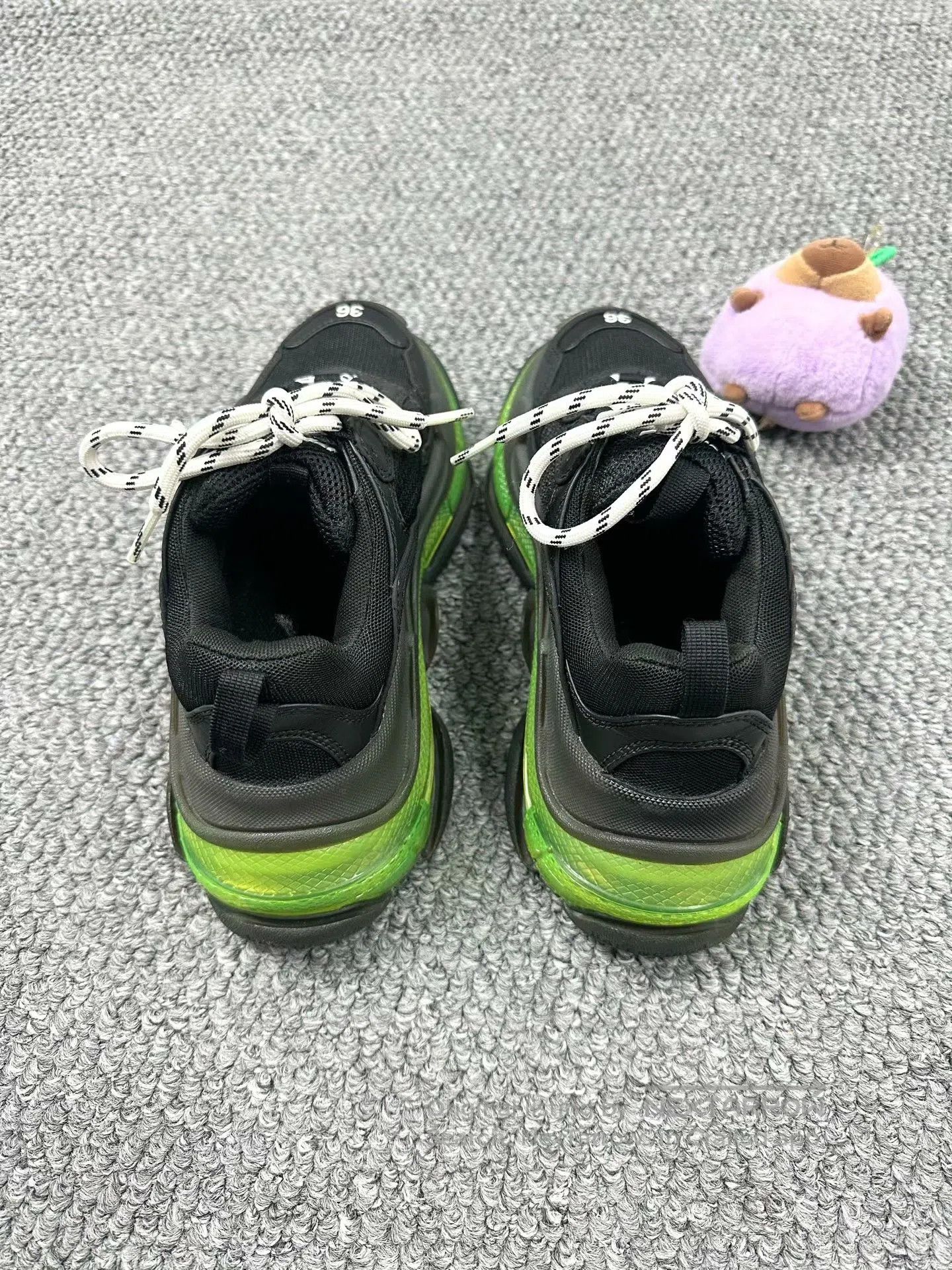 Balenciaga Balenciaga Black and Green Dad Shoes| Size US 5.5 / IT 35.5 - 4 Thumbnail