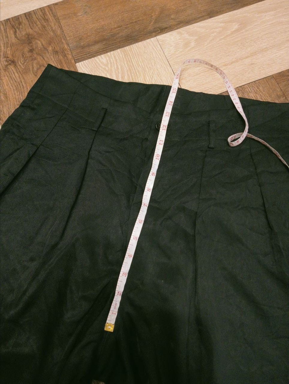 Comme des Garcons Homme Plus COMME DES GARCONS HOMME PLUS BAGGY POLYESTER TROUSER Size US 34 / EU 50 - 12 Thumbnail
