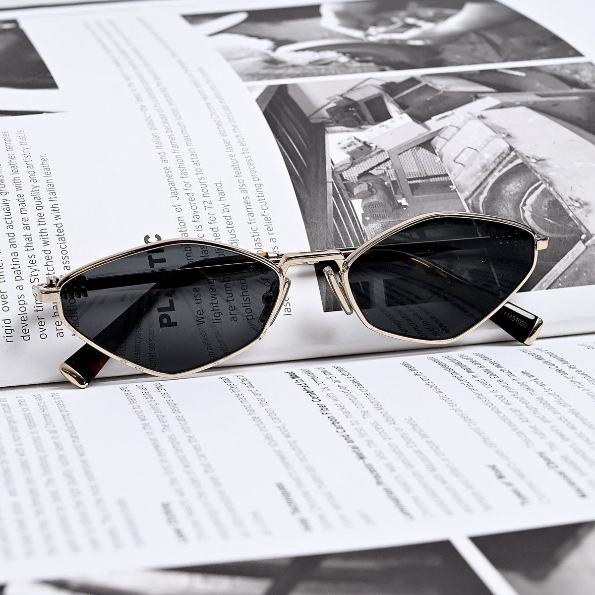 Miu Miu MIU MIU 0MU 0MU 56ZS SUNGLASSES Size ONE SIZE - 8 Thumbnail