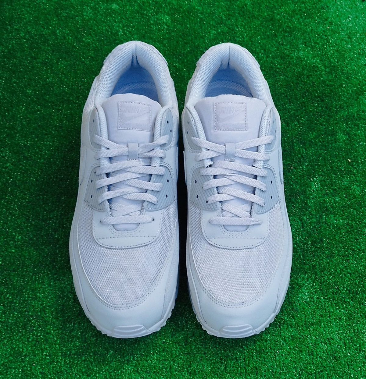 Nike Sneakers Nike Air Max 90 Size US 15 / EU 48 - 2 Thumbnail