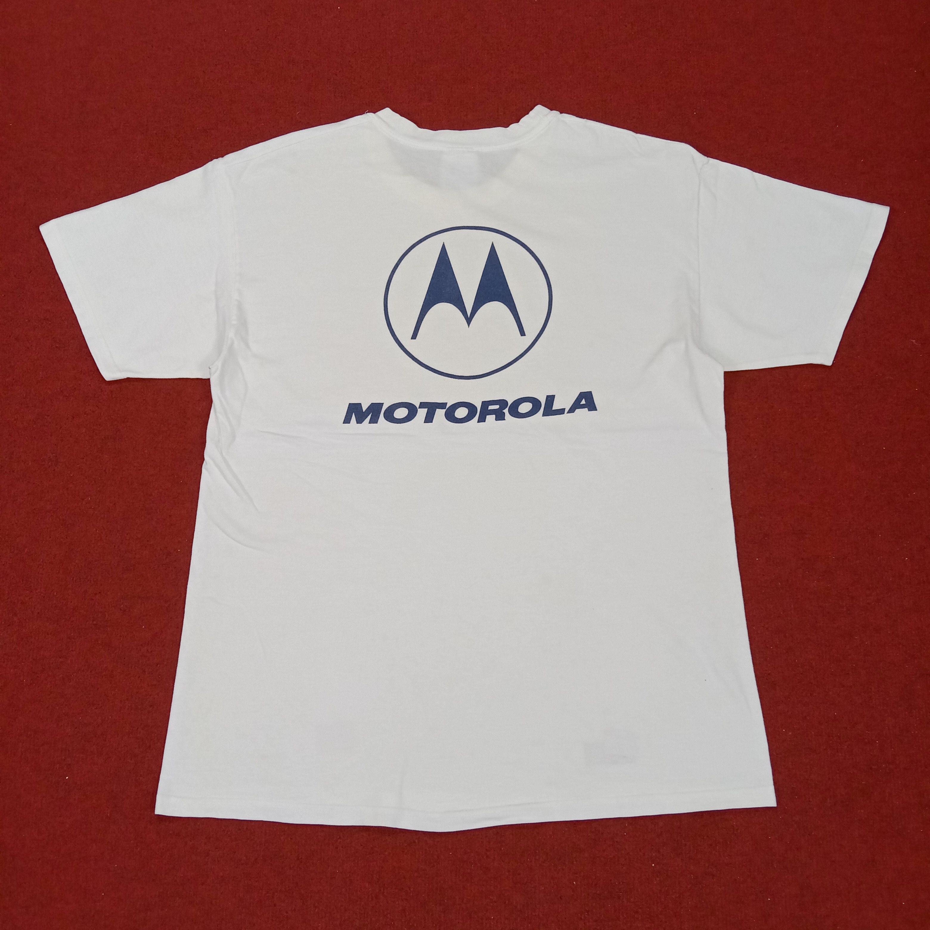 Motorola × Vintage Motorola Backprint Big Logo Design Vintage Tshirt Size US L / EU 52-54 / 3 - 1 Thumbnail