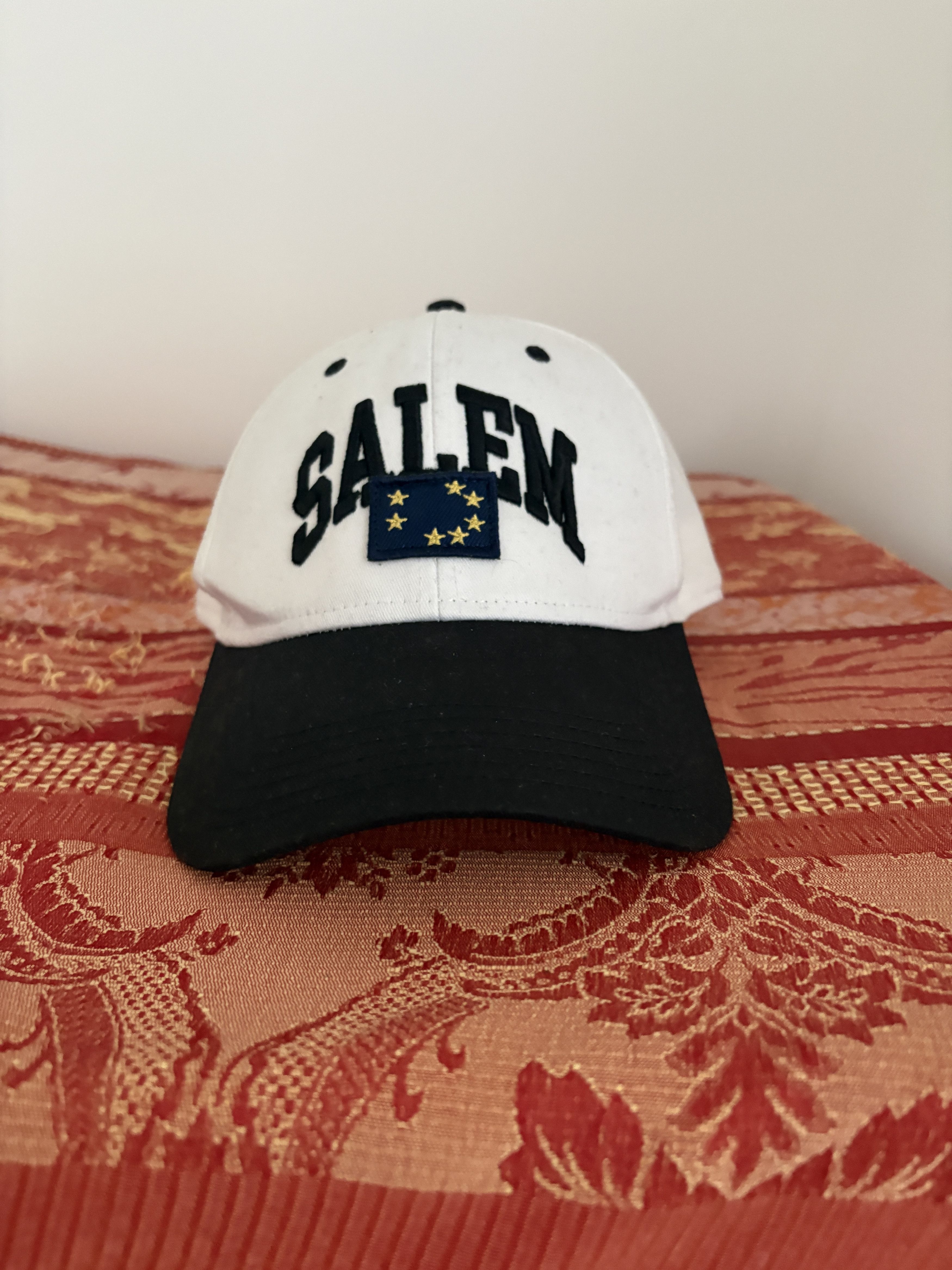 S4LEM Salem Flaghat Size ONE SIZE - 2 Thumbnail