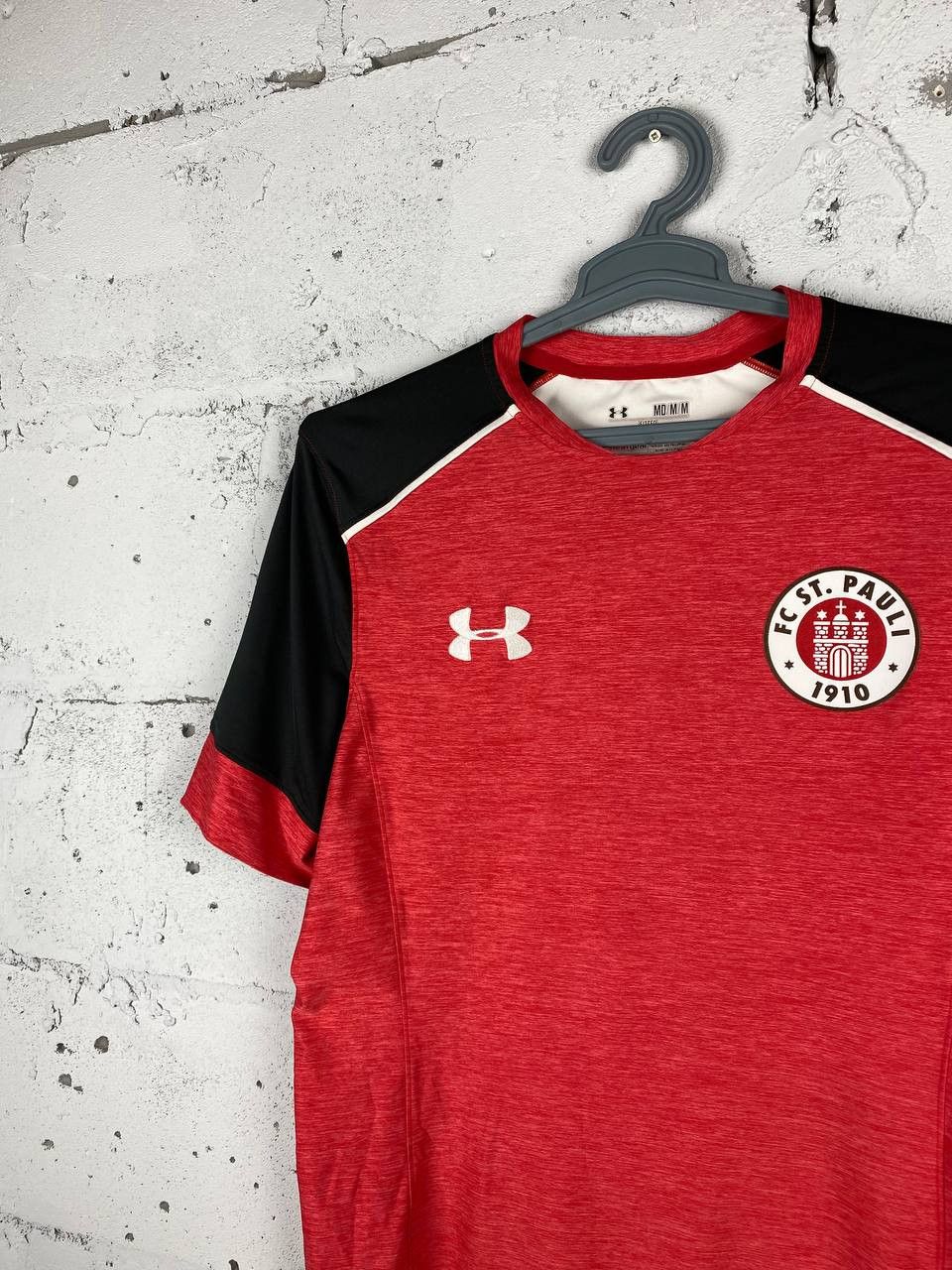 Under Armour Under Armour St.Pauli Home vintage soccer jersey unique Size US M / EU 48-50 / 2 - 1 Thumbnail