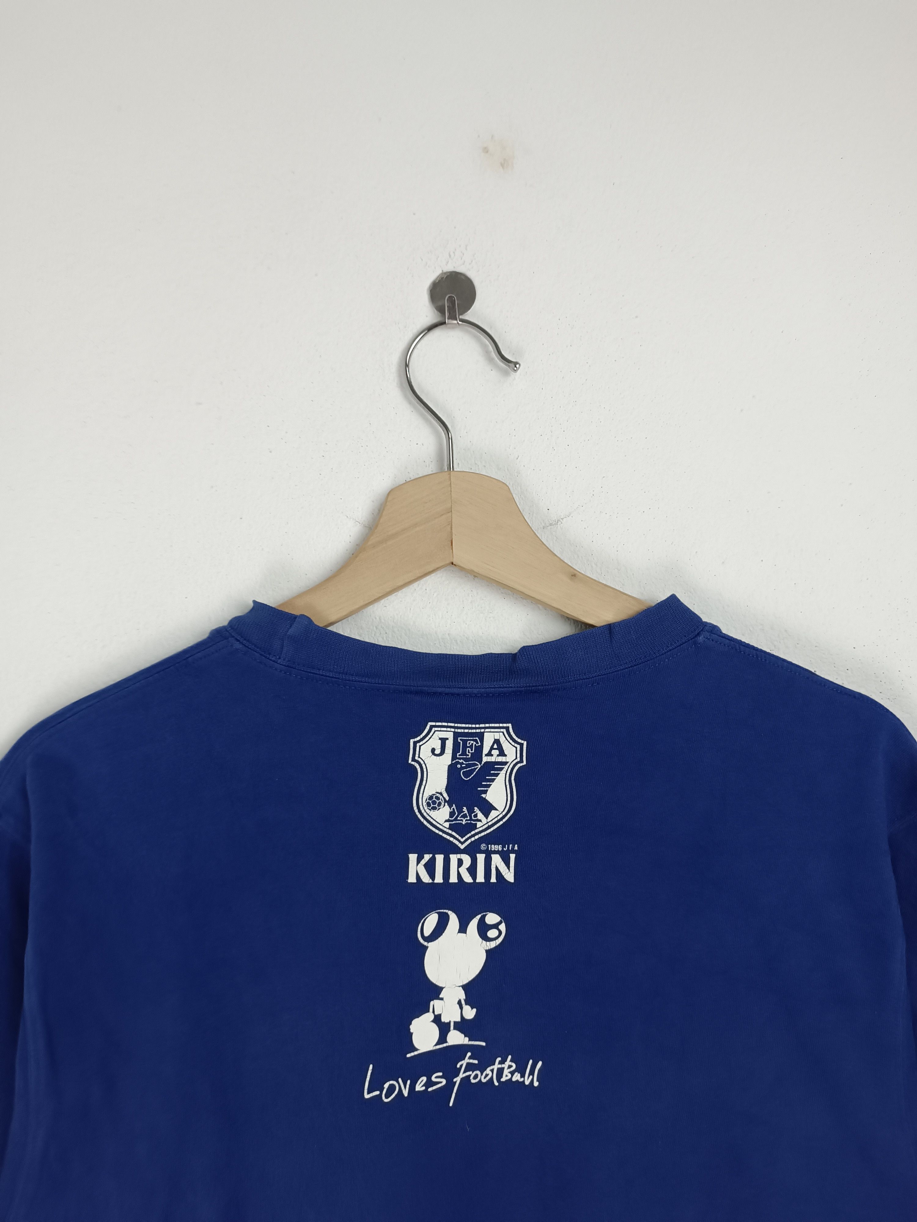 Vintage VINTAGE 90'S KIRIN JAPAN X MURAKAMI TAKASHIPOM FOOTBALL TEE Size US L / EU 52-54 / 3 - 17 Thumbnail