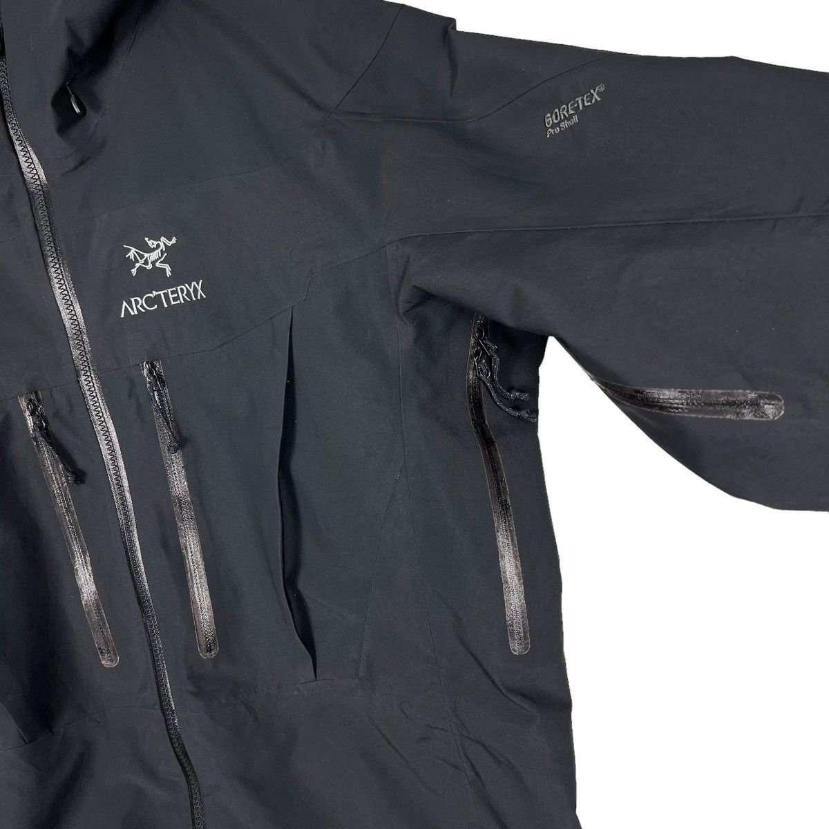 Arc'teryx 💥 Rare Arcteryx Alpha Sv Med Black Jacket Made In Canada Size US M / EU 48-50 / 2 - 9 Thumbnail