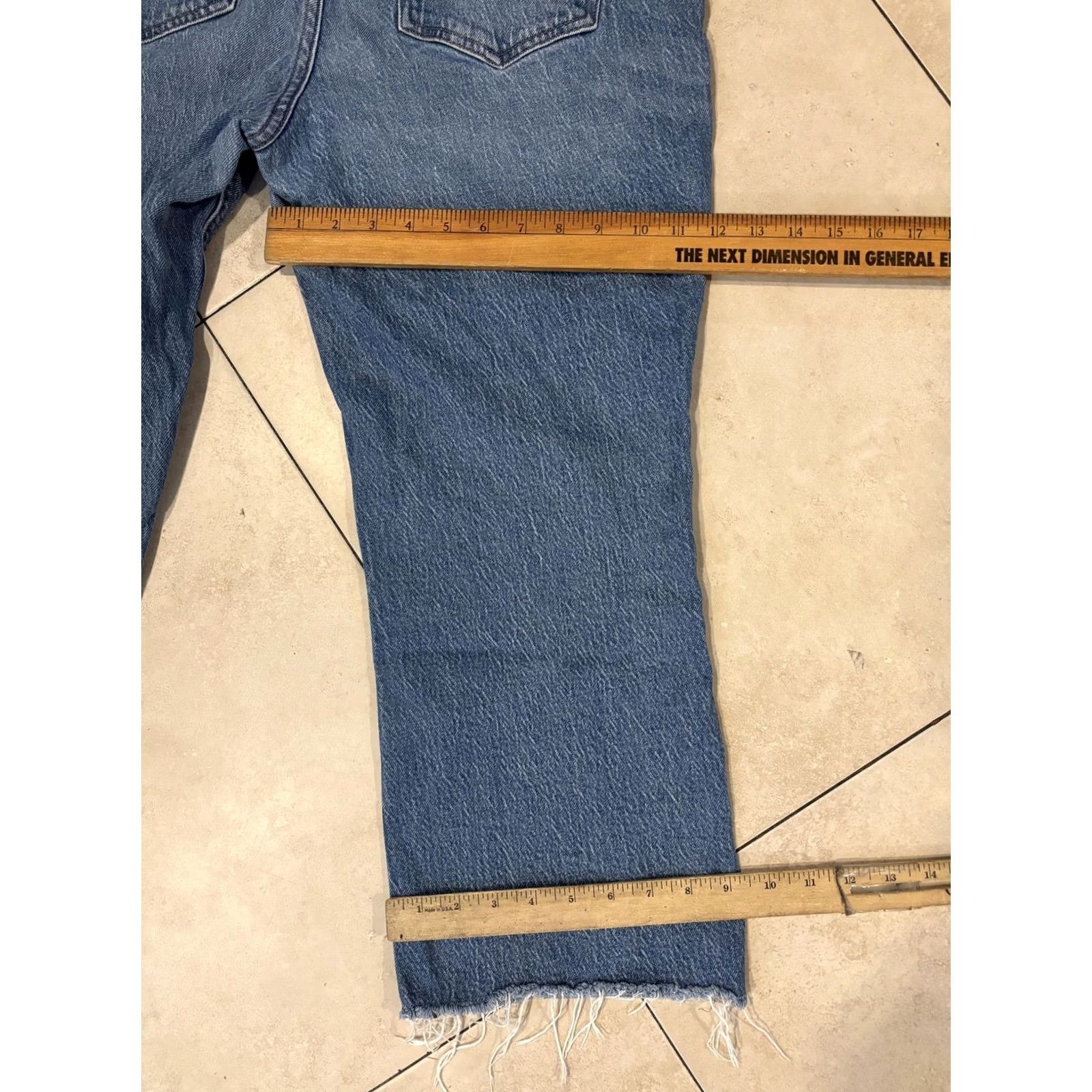 J.Crew J.Crew Jeans Womens 32 Blue 9" Demi Boot Crop Raw Hem Medium Wash Denim Shirt/Belt Loops Pockets Zip Fly Jeans Womens Size 24" / US 00 / IT 34 - 8 Thumbnail