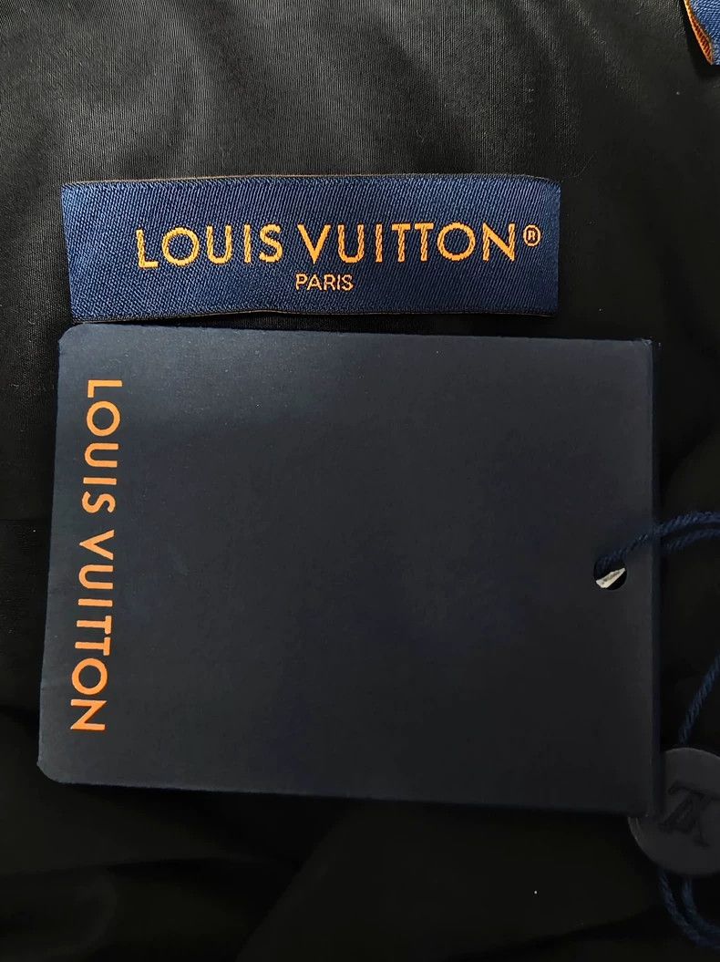 Louis Vuitton LOUIS VUITTON 24ss Solid Pocket Logo Long Sleeve Shirt 2503 Size US L / EU 52-54 / 3 - 4 Thumbnail