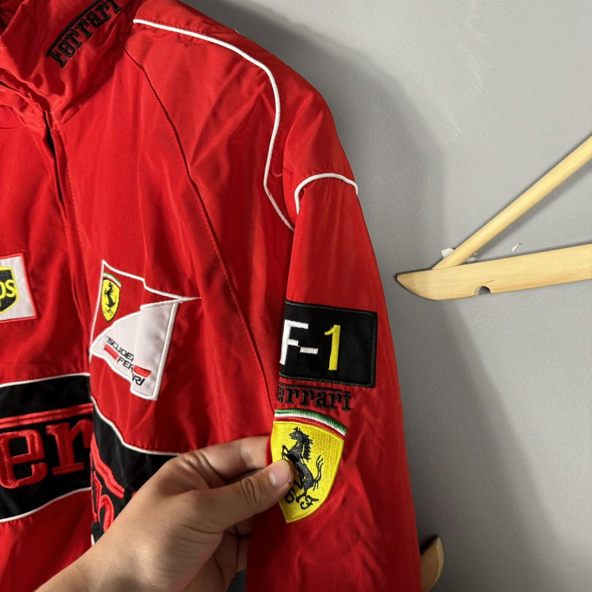 Ferrari Vintage Scuderia Ferrari Racing Jacket Size US XL / EU 56 / 4 - 6 Thumbnail