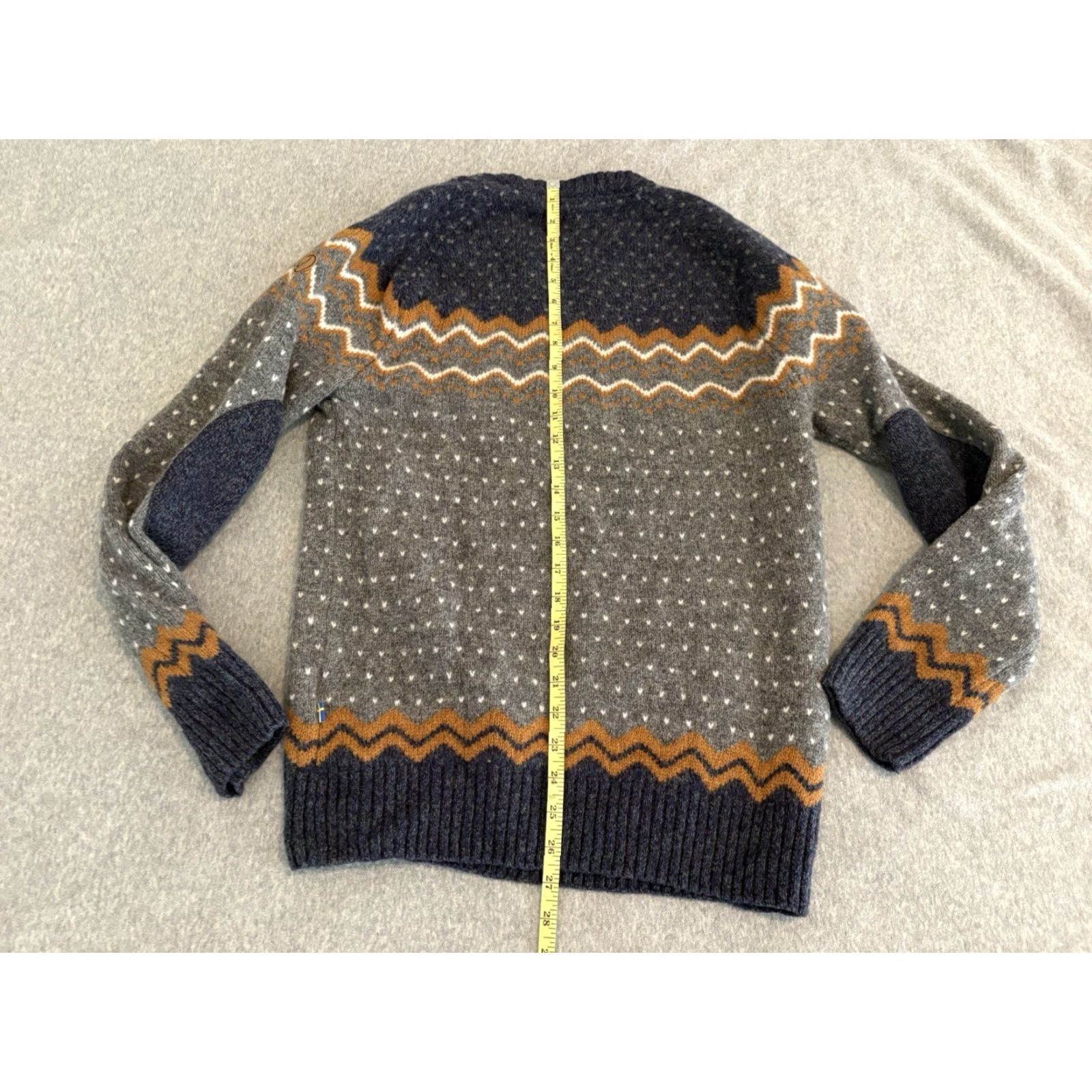 Vintage Fjallraven Wool Sweater Fair Isle Birdseye Blue Nordic Elbow Patches Mens Medium Size US M / EU 48-50 / 2 - 7 Thumbnail