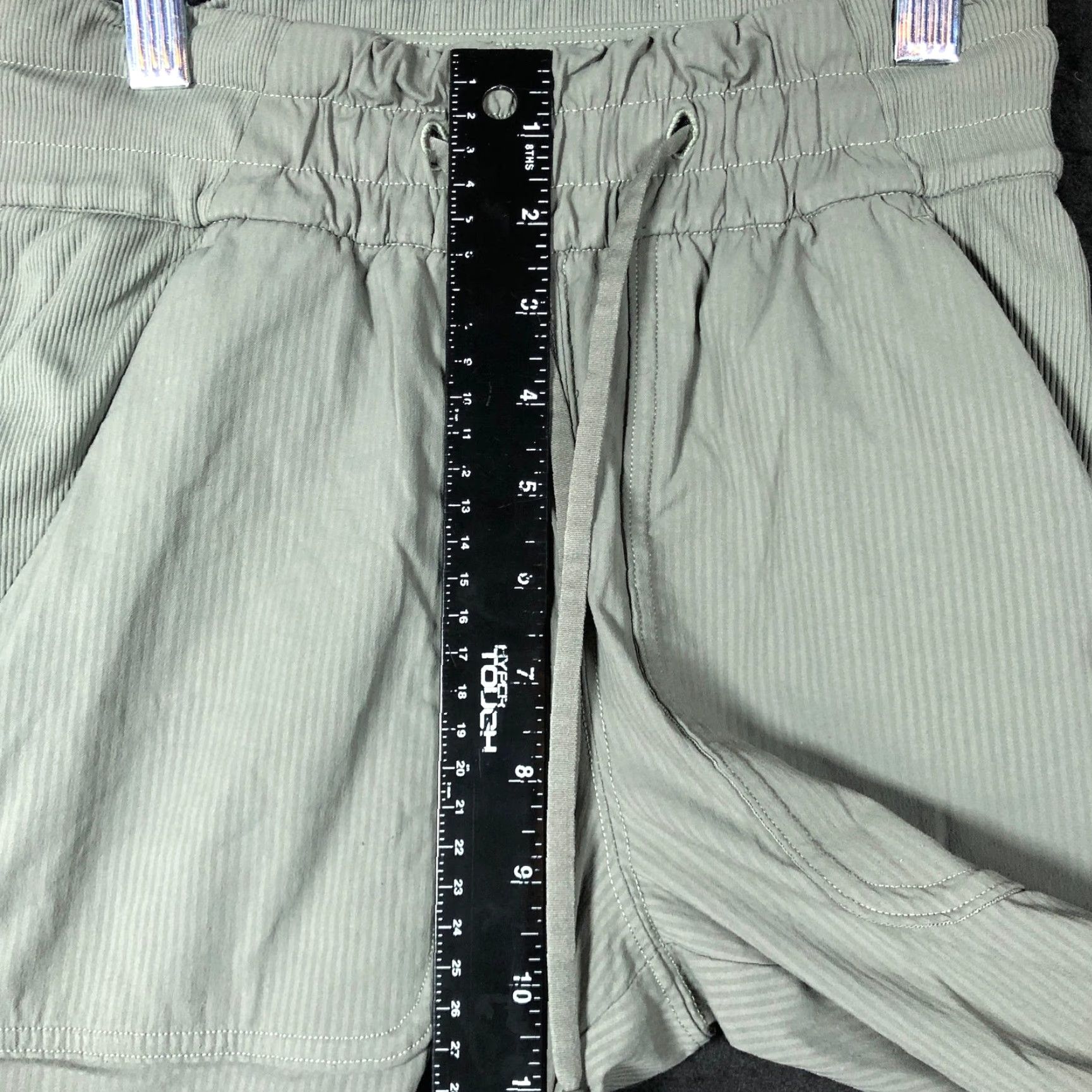 Lululemon Lululemon Womens Pants Green High Rise Pull On Beyond The Studio Jogger Stretch 0 Size 42" / US 20 - 6 Thumbnail