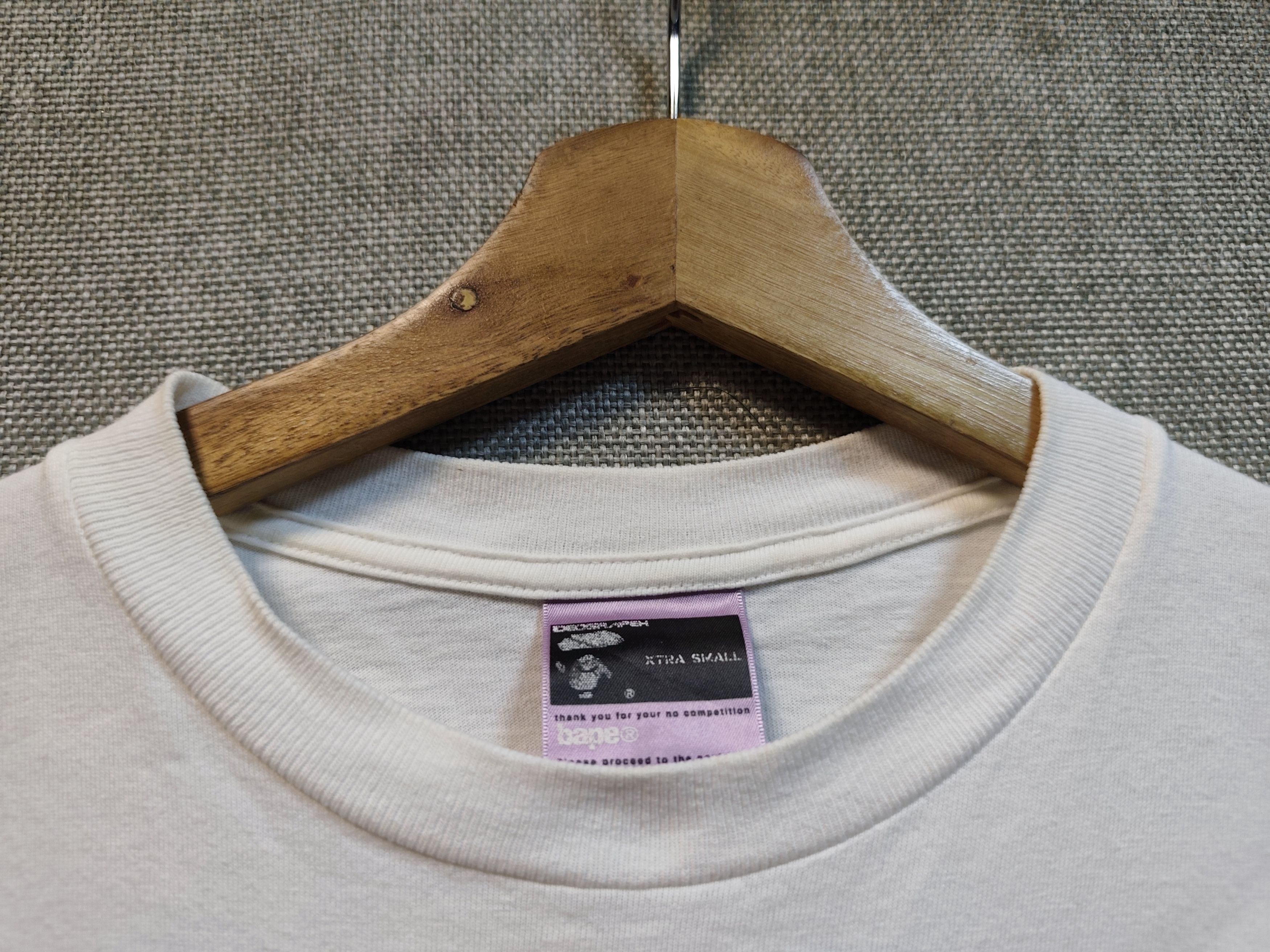 Bape Vintage 2002 BAPE Gallery x Hajime Sorayama Exhibition Tee Size US XS / EU 42 / 0 - 6 Thumbnail