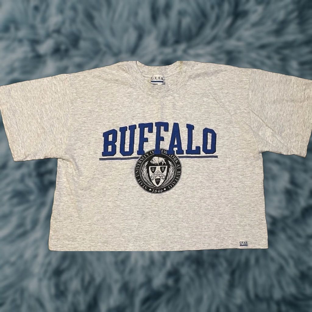 Vintage VINTAGE 90s University Buffalo Cropped Shirt Boxy College Crop T-Shirt Gray Womens/Females Size ONE SIZE - 1 Thumbnail