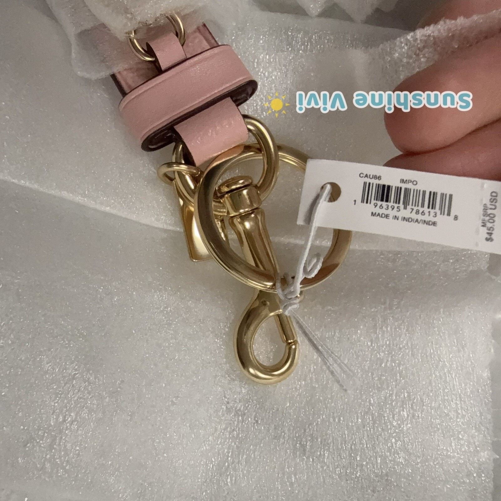 Coach NWT COACH CAU86 Trigger Snap Bag Charm Powder Pink Key Chain Size ONE SIZE - 9 Thumbnail