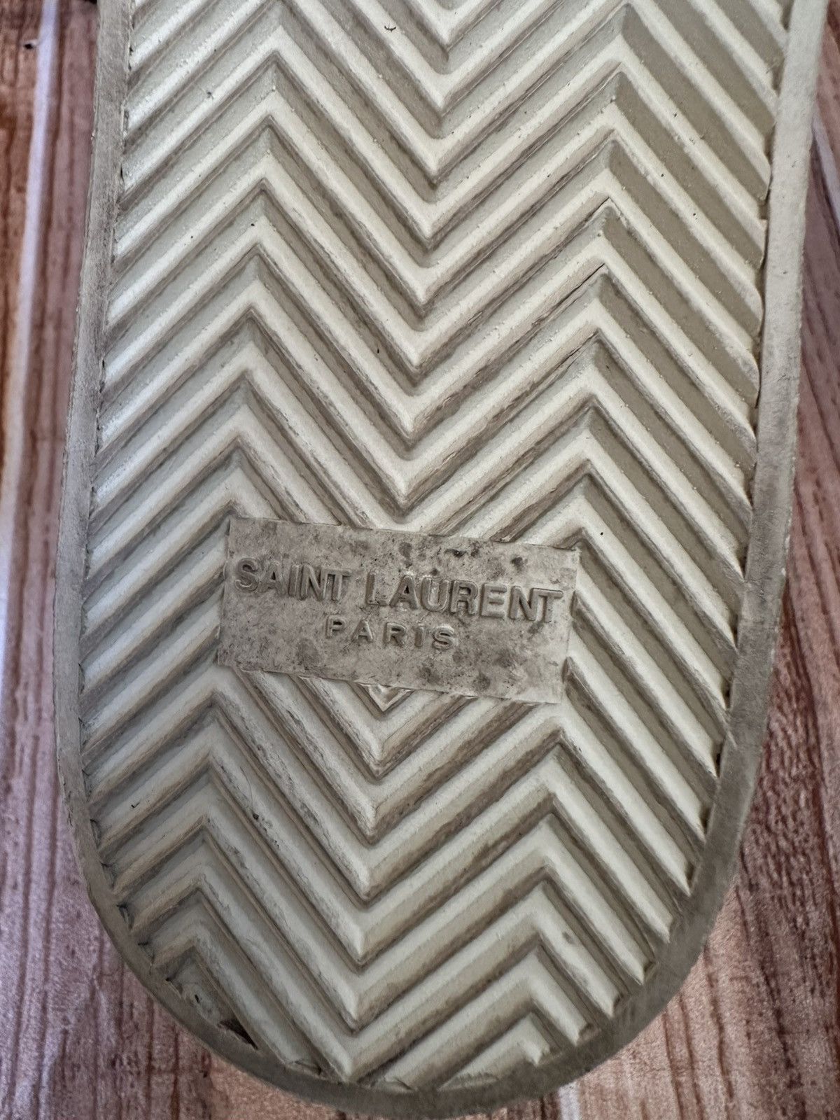 Saint Laurent Paris Saint Laurent HEDI SLI Court Classic Low-Top Suede Trainers Size US 12 / EU 45 - 19 Thumbnail