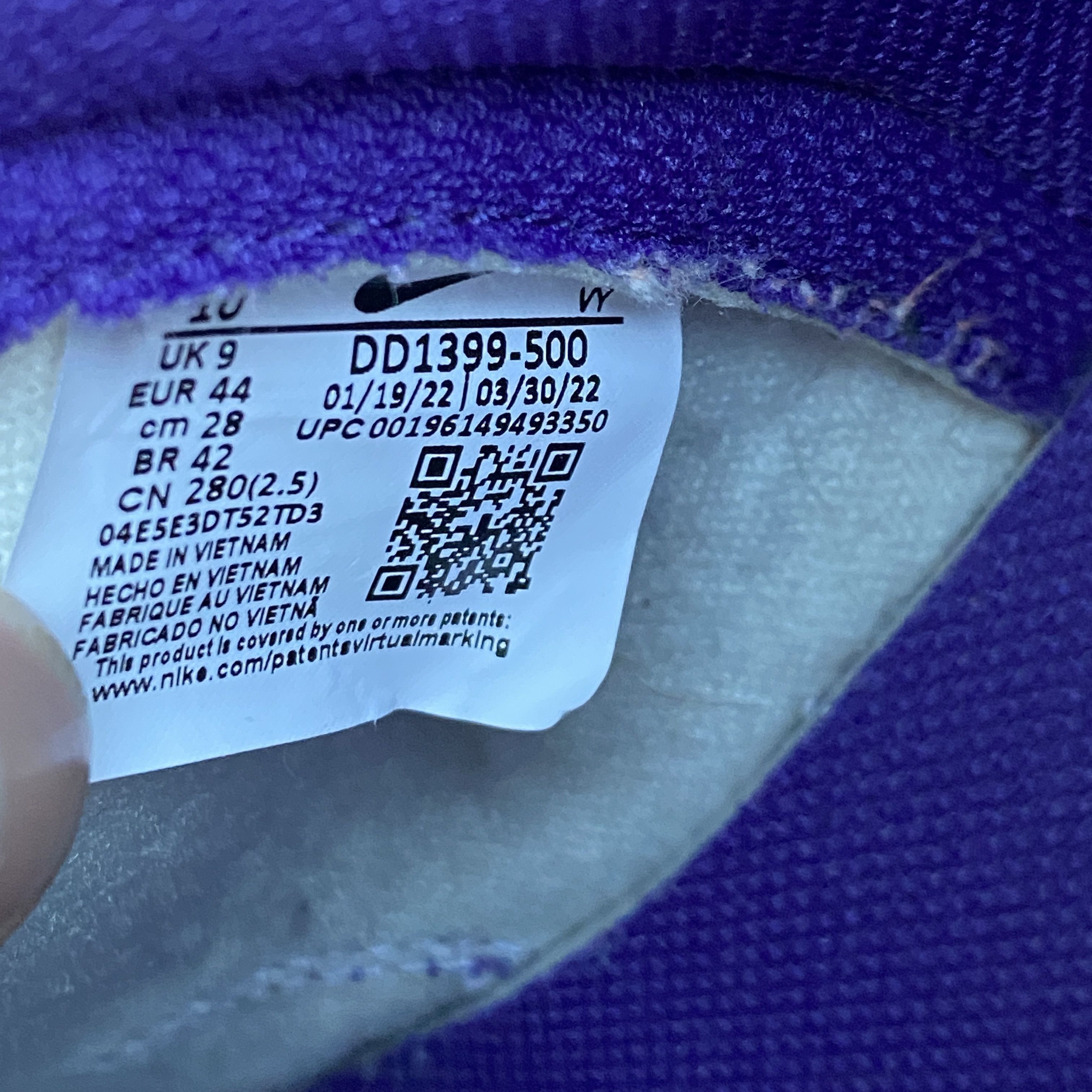 NBA × Nike Nike Dunk High LA Lakers yellow purple - us 10 Size US 10 / EU 43 - 9 Thumbnail