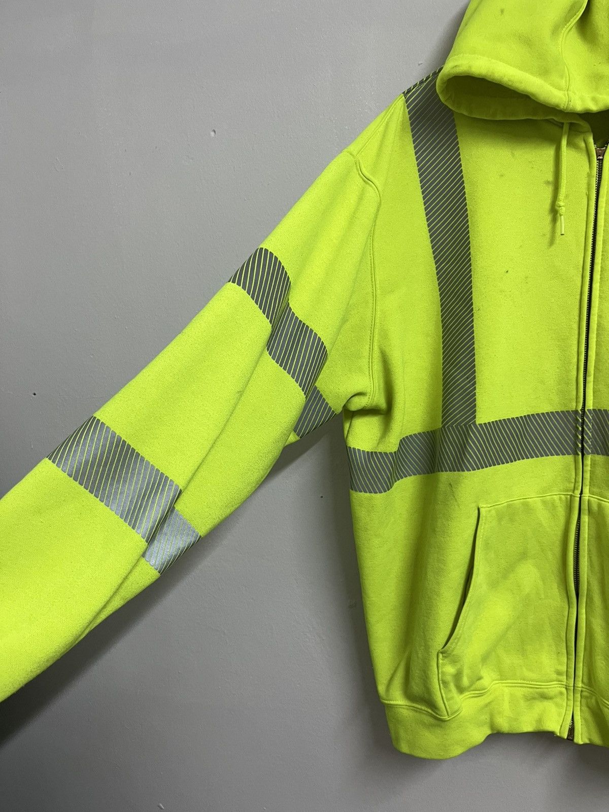 Carhartt 💥Thrashed Carhartt Neon Reflective Oversized Hoodie Size US XXL / EU 58 / 5 - 12 Thumbnail