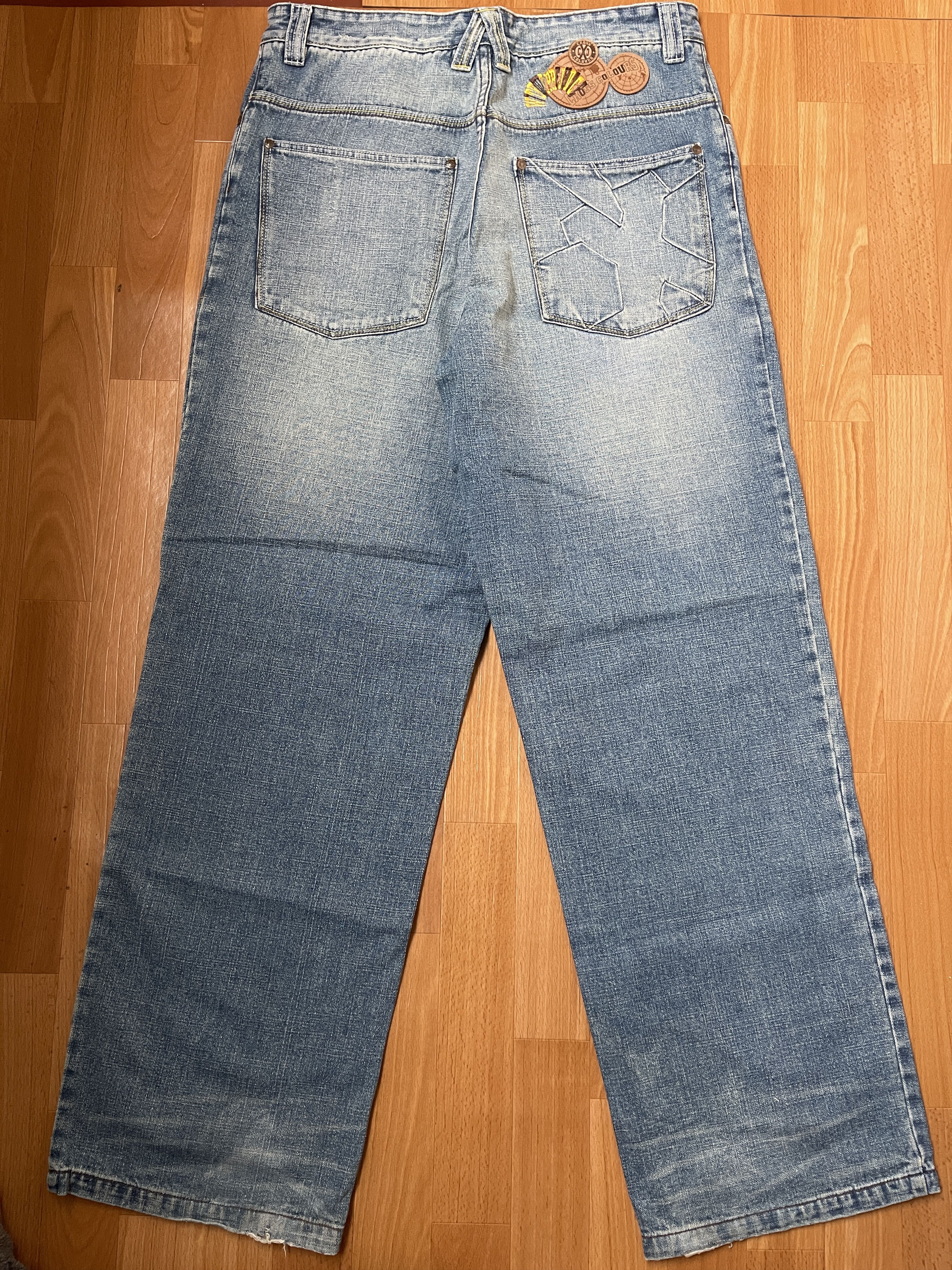 Cross Colours Cross Colours jeans, World Map, vintage, 90s hip hop, W 34 Size US 34 / EU 50 - 9 Thumbnail
