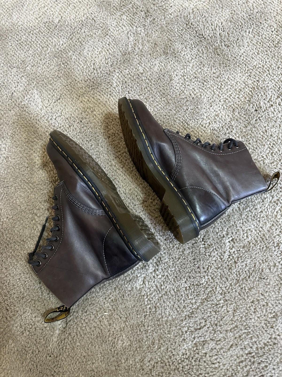 Dr. Martens Boots Dr. Martens 1460 Leather Brown Sz 39-40 Size US 8 / IT 38 - 5 Thumbnail