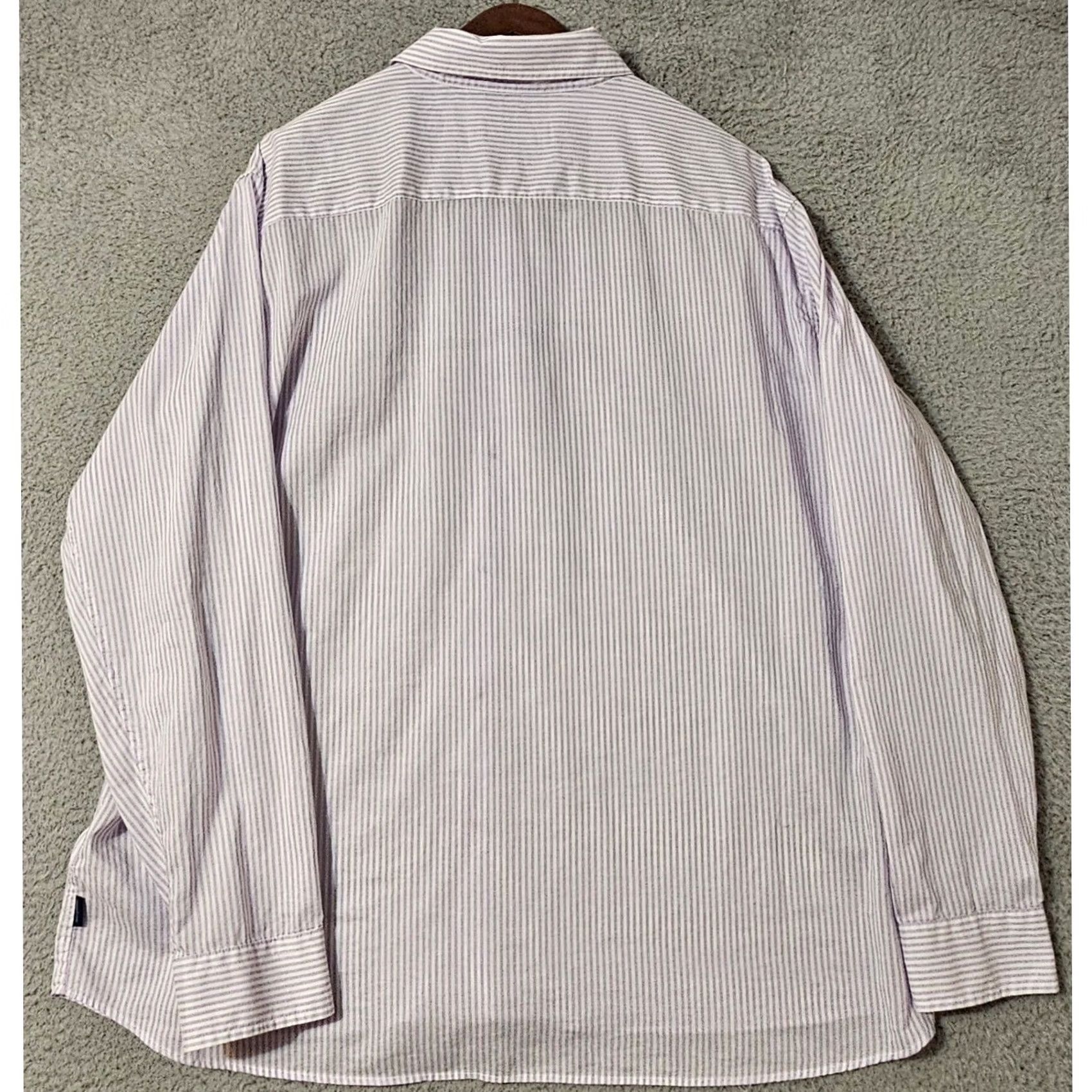 Vineyard Vines Vineyard Vines Shirt Mens XL Striped Silk Blend Soft Lightweight Button Front Size US XL / EU 56 / 4 - 3 Thumbnail