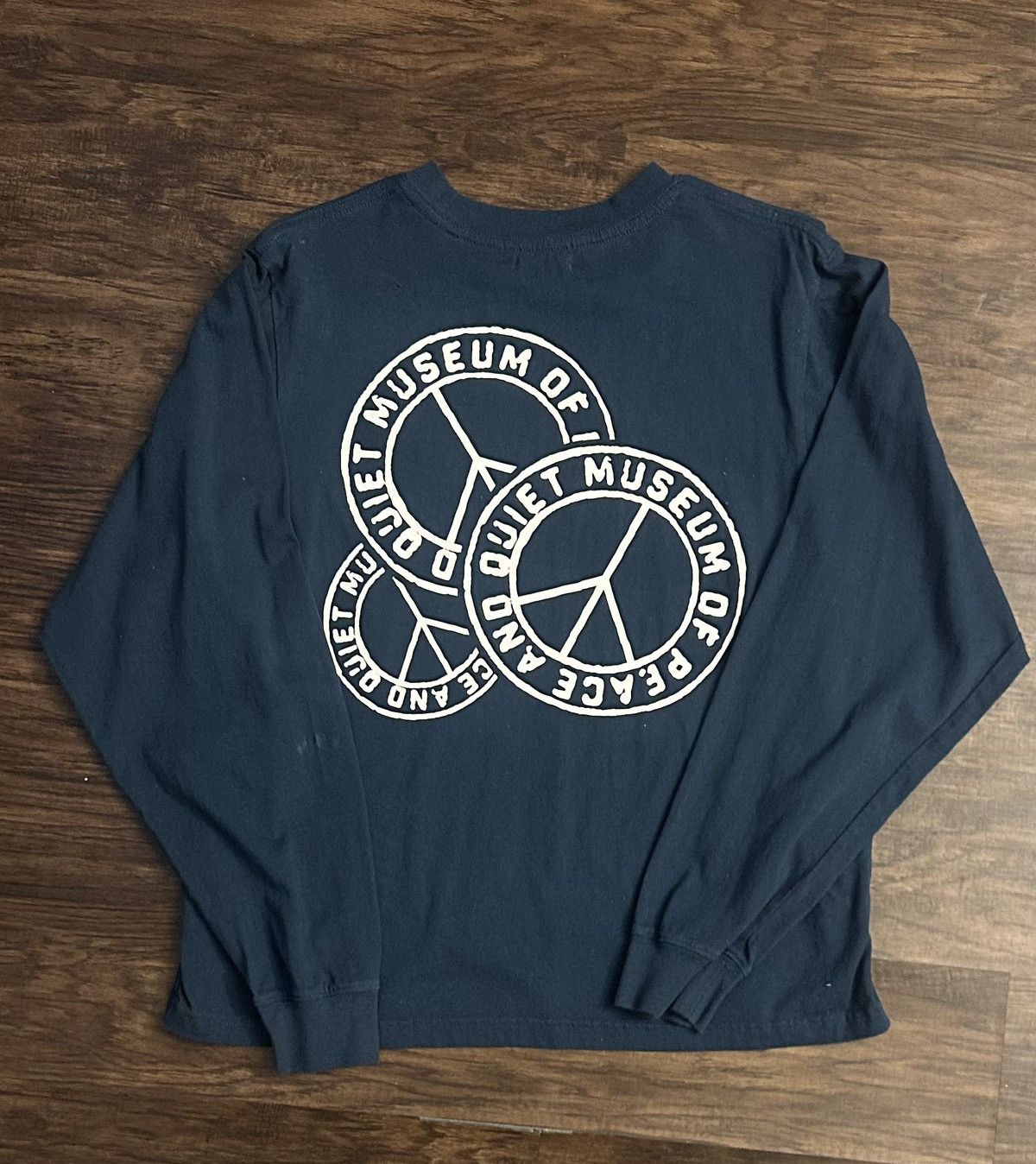 Museum of Peace and Quiet Museum of Peace and Quiet blue long sleeve shirt Size US M / EU 48-50 / 2 - 2 Thumbnail