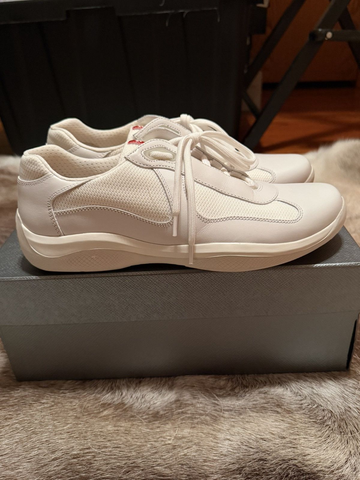 Prada Prada cup og Size US 7 / EU 40 - 1 Thumbnail