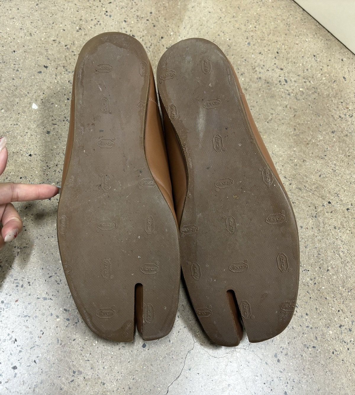Maison Margiela Maison Margiela Tabi Leather Shoes Size US 10 / EU 43 - 8 Thumbnail