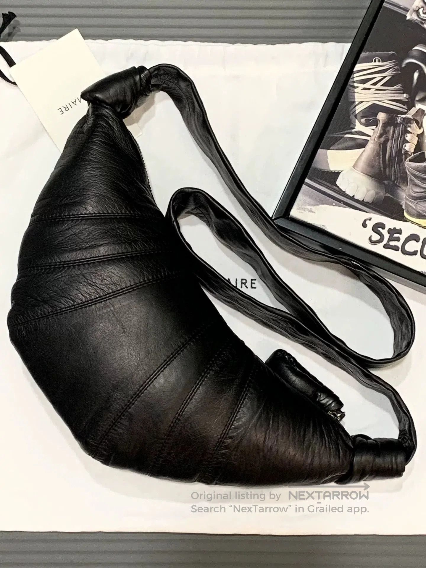 Lemaire Lemaire Black Sheepskin Small Horn Shoulder Bag. Size ONE SIZE - 1 Thumbnail