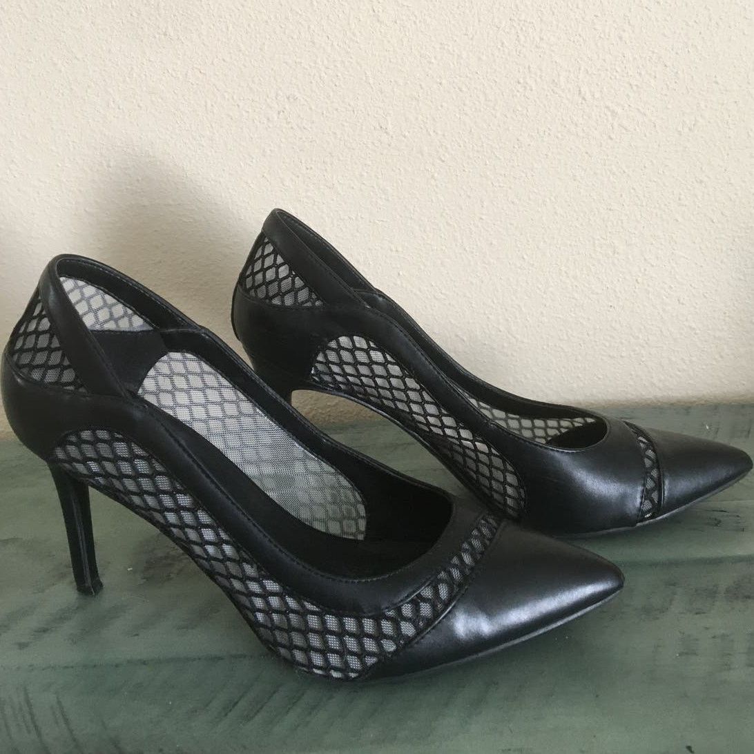 Marc Fisher Marc Fisher Dalta 10M Black Fishnet Inspired Stiletto Heels Size US 10 / IT 40 - 5 Thumbnail