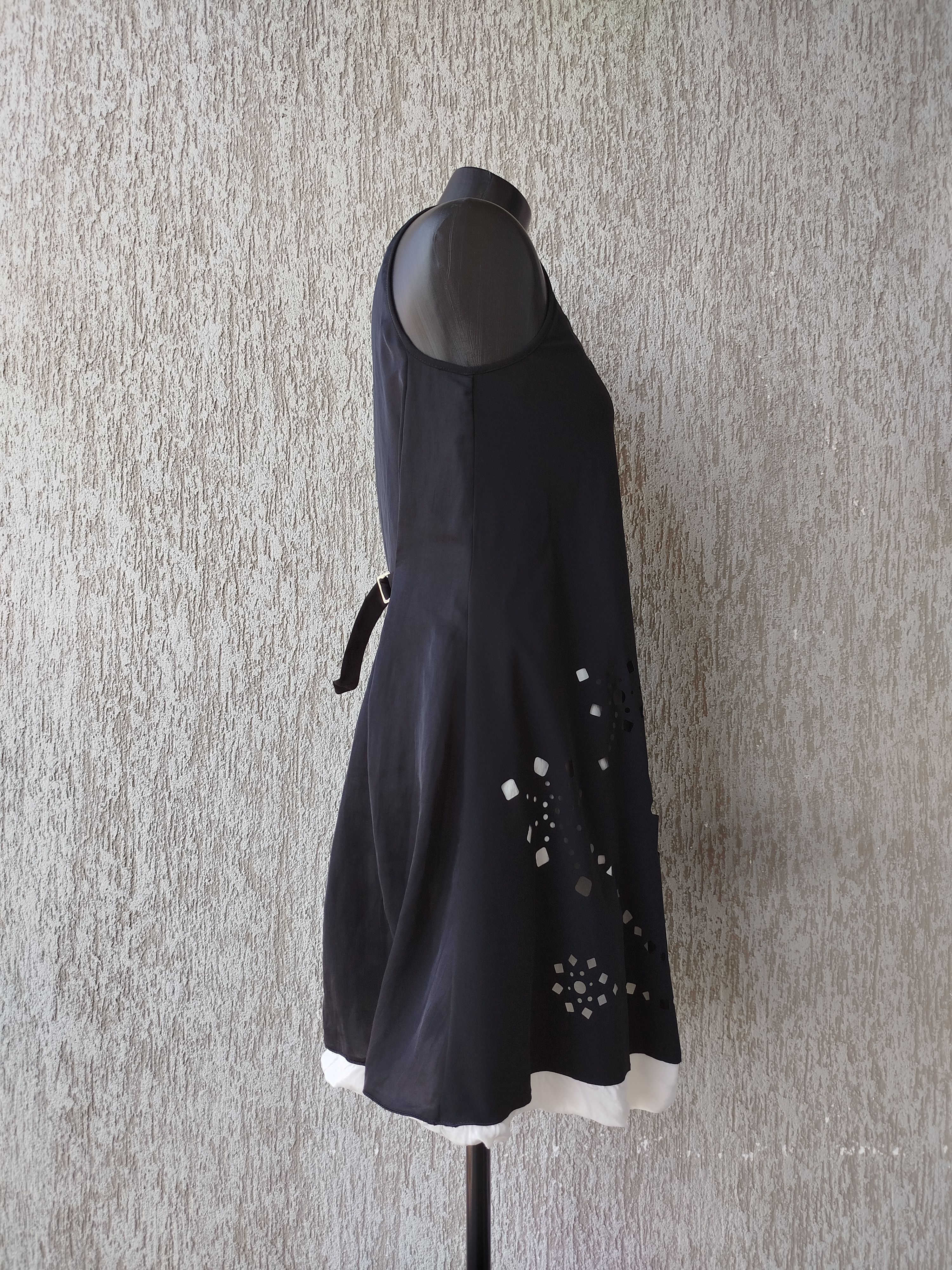 Marithe + Francois Girbaud High Use by Claire Campbell Dress Tunic Lase Cut Out Lined Size S / US 4 / IT 40 - 5 Thumbnail