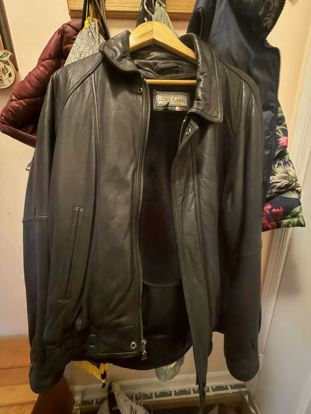 Other Black man leather jacket from Nine East, size L Size US L / EU 52-54 / 3 - 1 Thumbnail