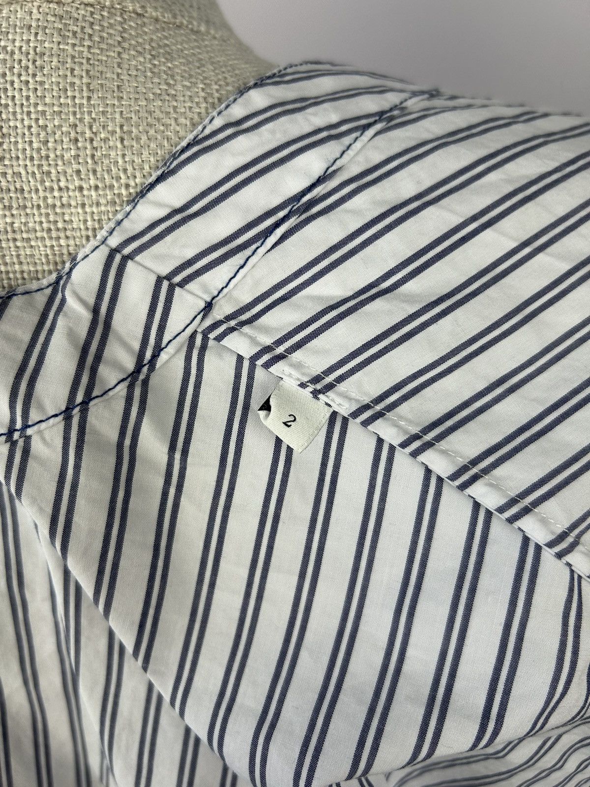 Designer × Sandro Sandro White Blue Striped Pinstripe Cotton V Neck Shirt M Size M / US 6-8 / IT 42-44 - 7 Thumbnail
