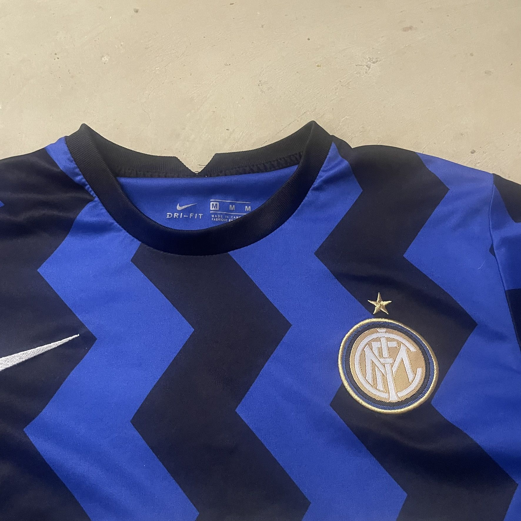 Nike Inter Trikot Size US M / EU 48-50 / 2 - 2 Thumbnail