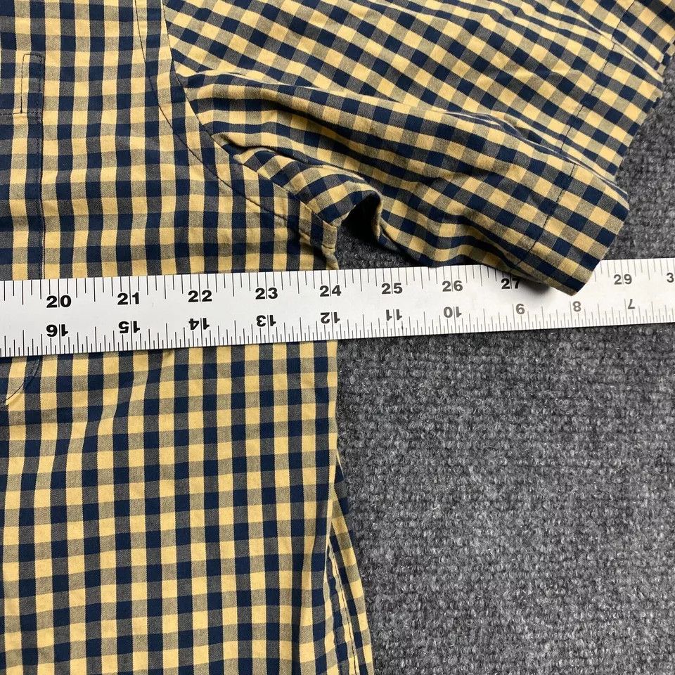 Roundtree & Yorke Roundtree & Yorke Shirt Mens Large Gingham Button Down Size US L / EU 52-54 / 3 - 5 Thumbnail