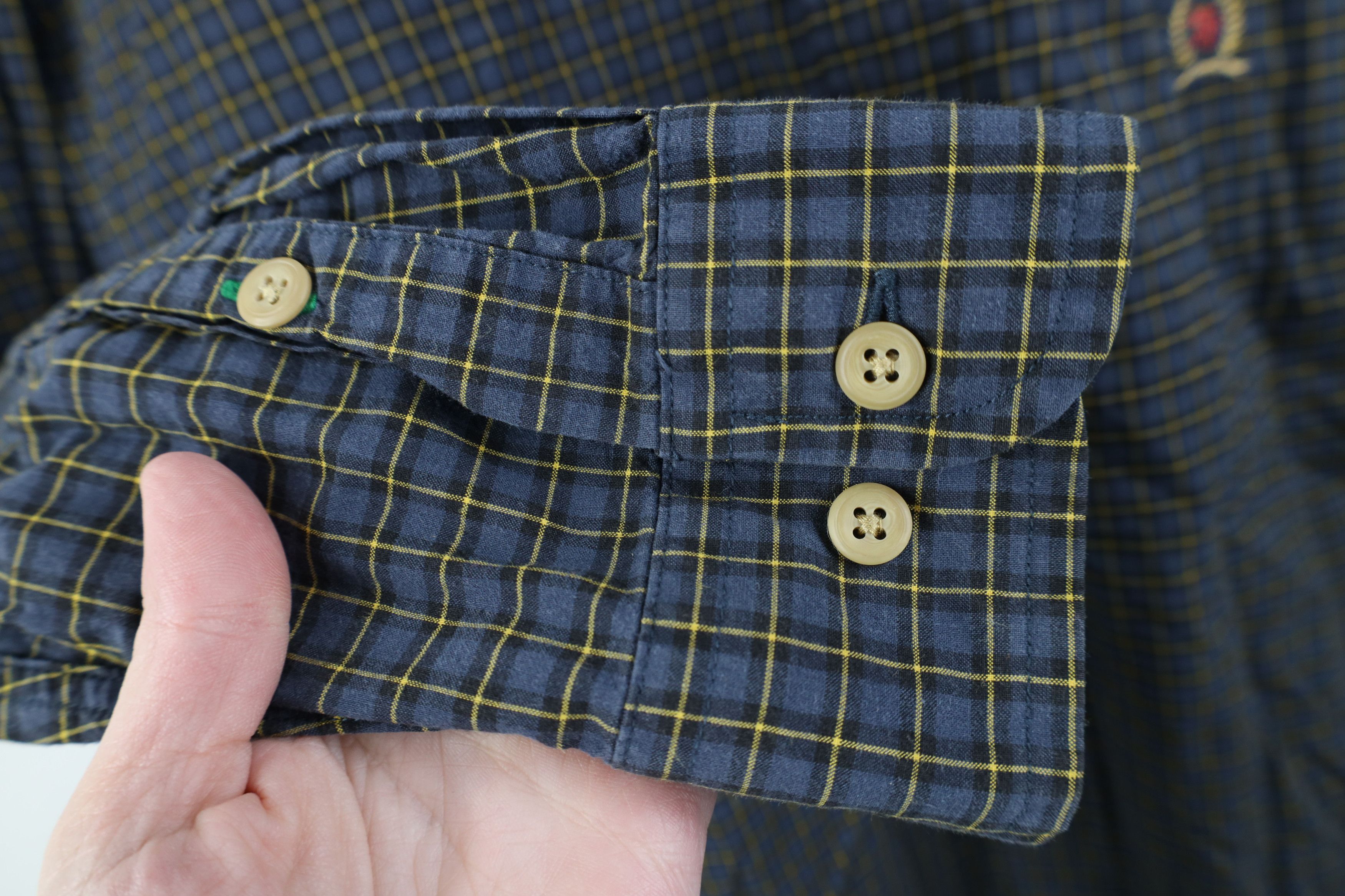 Tommy Hilfiger Vintage 90s Tommy Hilfiger Collared Button Down Shirt Plaid Size US S / EU 44-46 / 1 - 7 Thumbnail