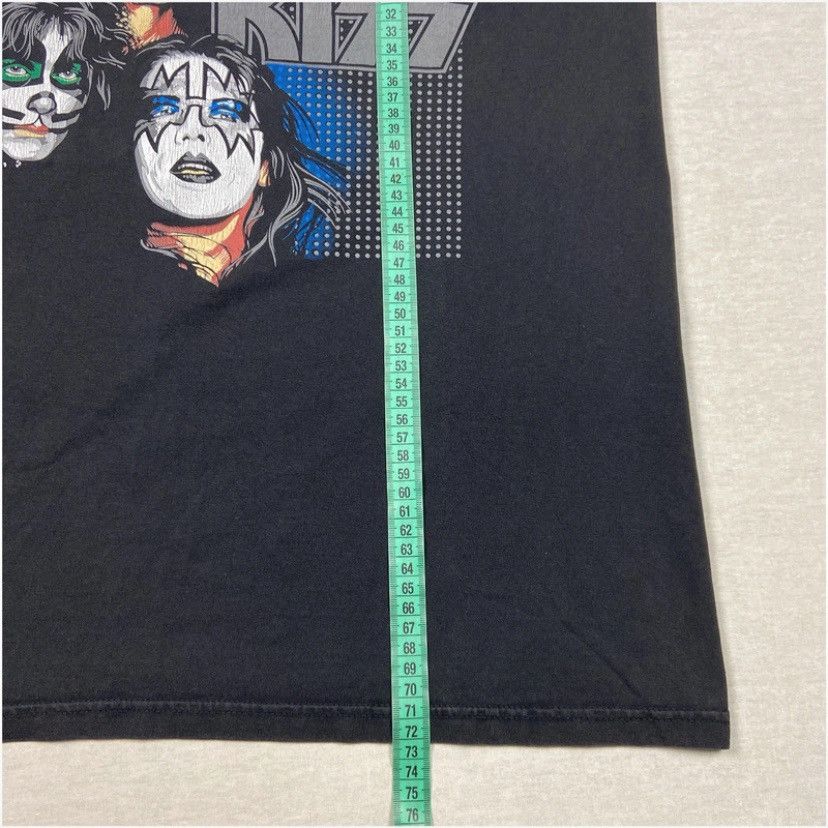Vintage Vintage Kiss T-shirt Size US XL / EU 56 / 4 - 6 Thumbnail