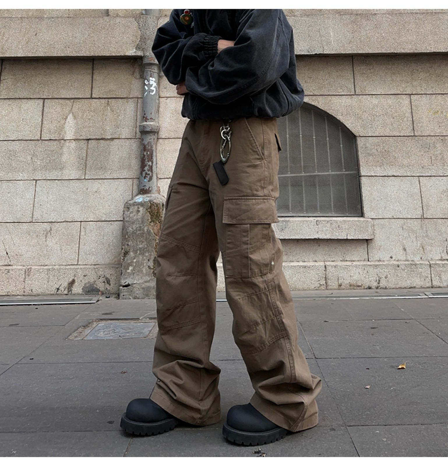 Stylish Brown Cargo Pants with Pockets