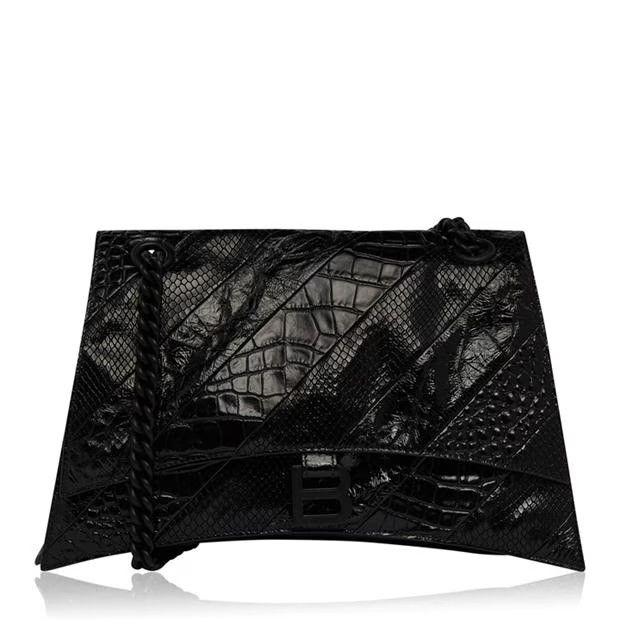 o1g2r1mq0924 Size: OS / Crush Medium Chain Bag in Black