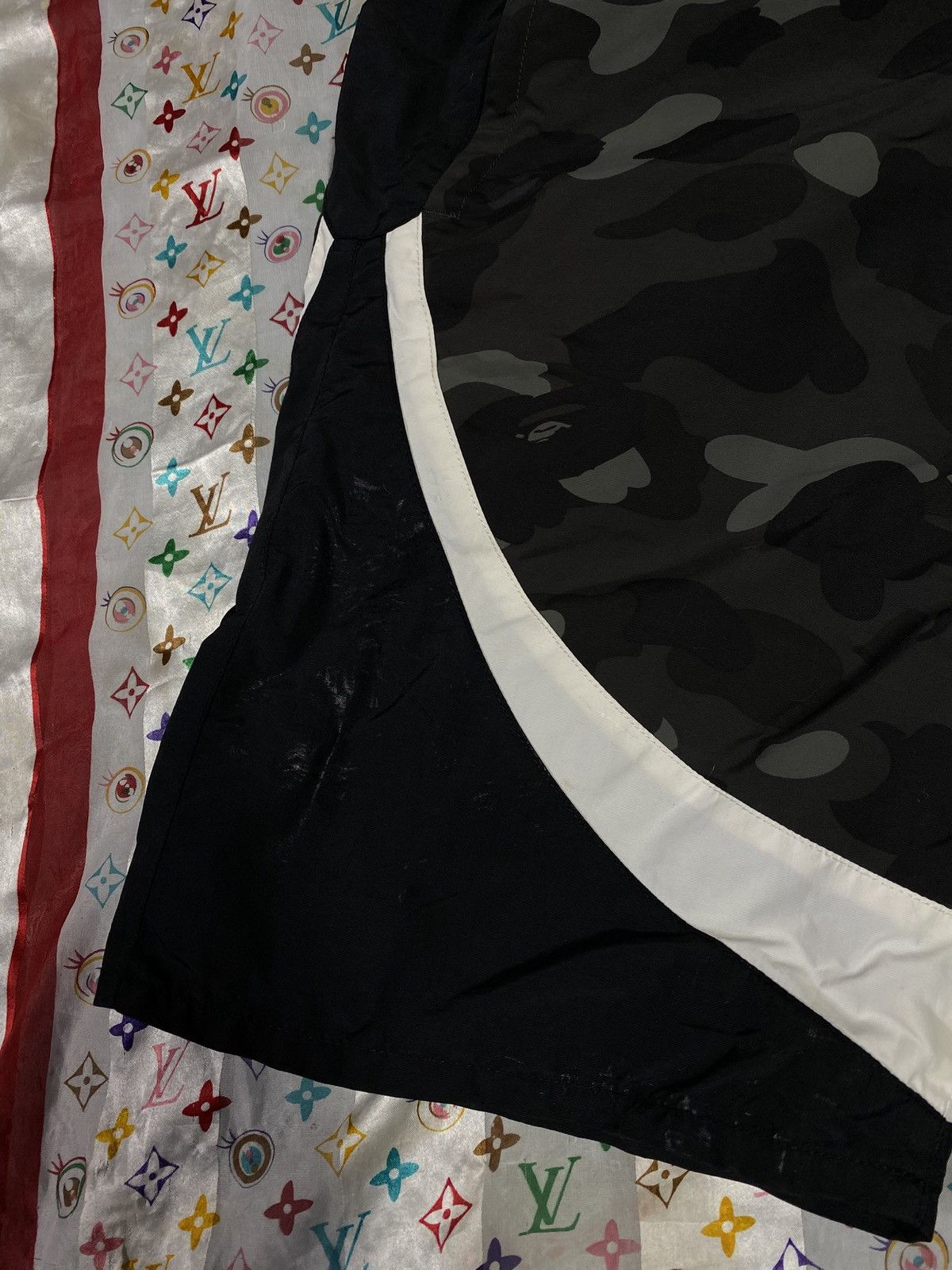 Bape A Bathing Ape Black Camo Bape Shorts Men’s Large Size US 34 / EU 50 - 15 Thumbnail