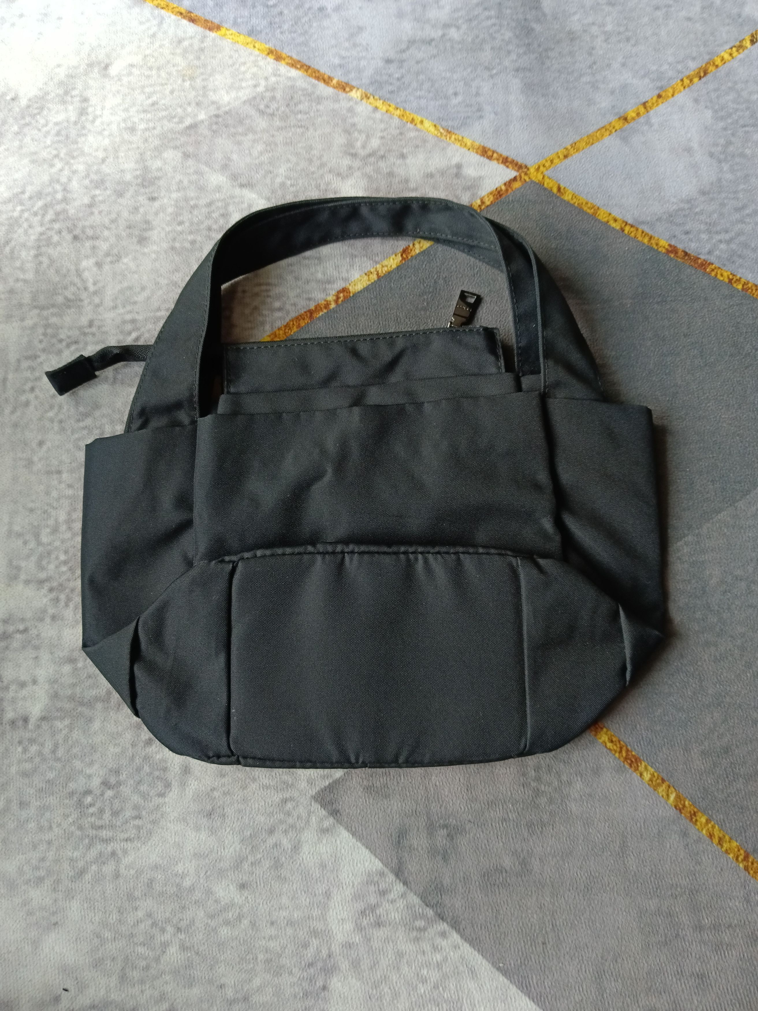 Yohji Yamamoto YOHJI YAMAMOTO YSAC ICONIC BLACK Size ONE SIZE - 2 Thumbnail