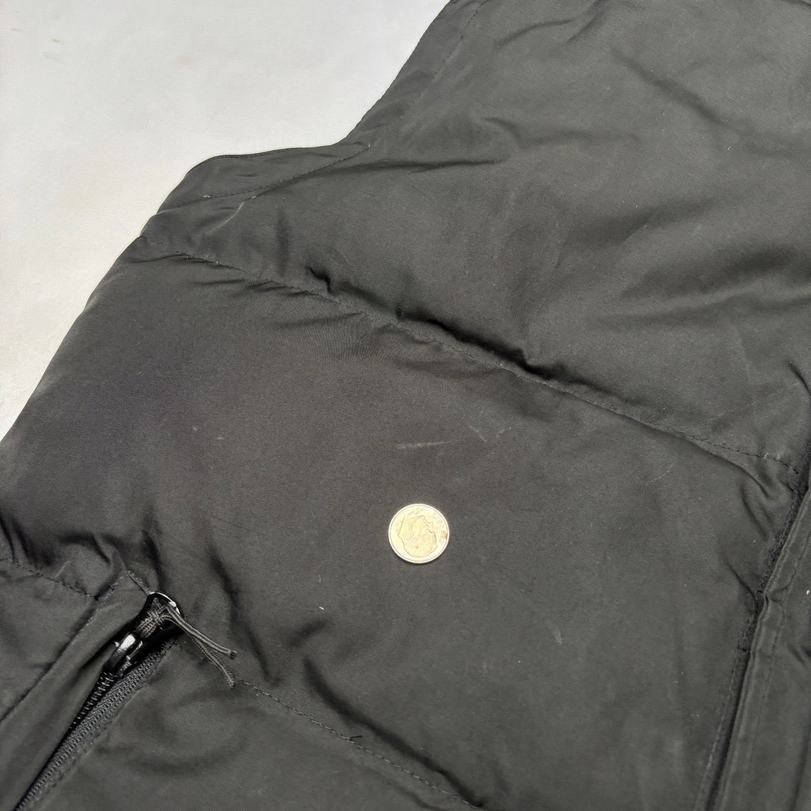 Vintage House TV Show Cast & Crew Down Puffer Vest Jacket Men's M Size US M / EU 48-50 / 2 - 10 Thumbnail