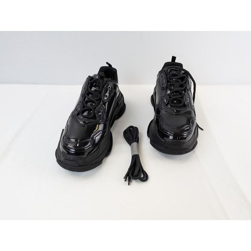 Balenciaga o1rshd1 Triple S Rubber Sneakers in Black Size US 12 / EU 45 - 9 Thumbnail