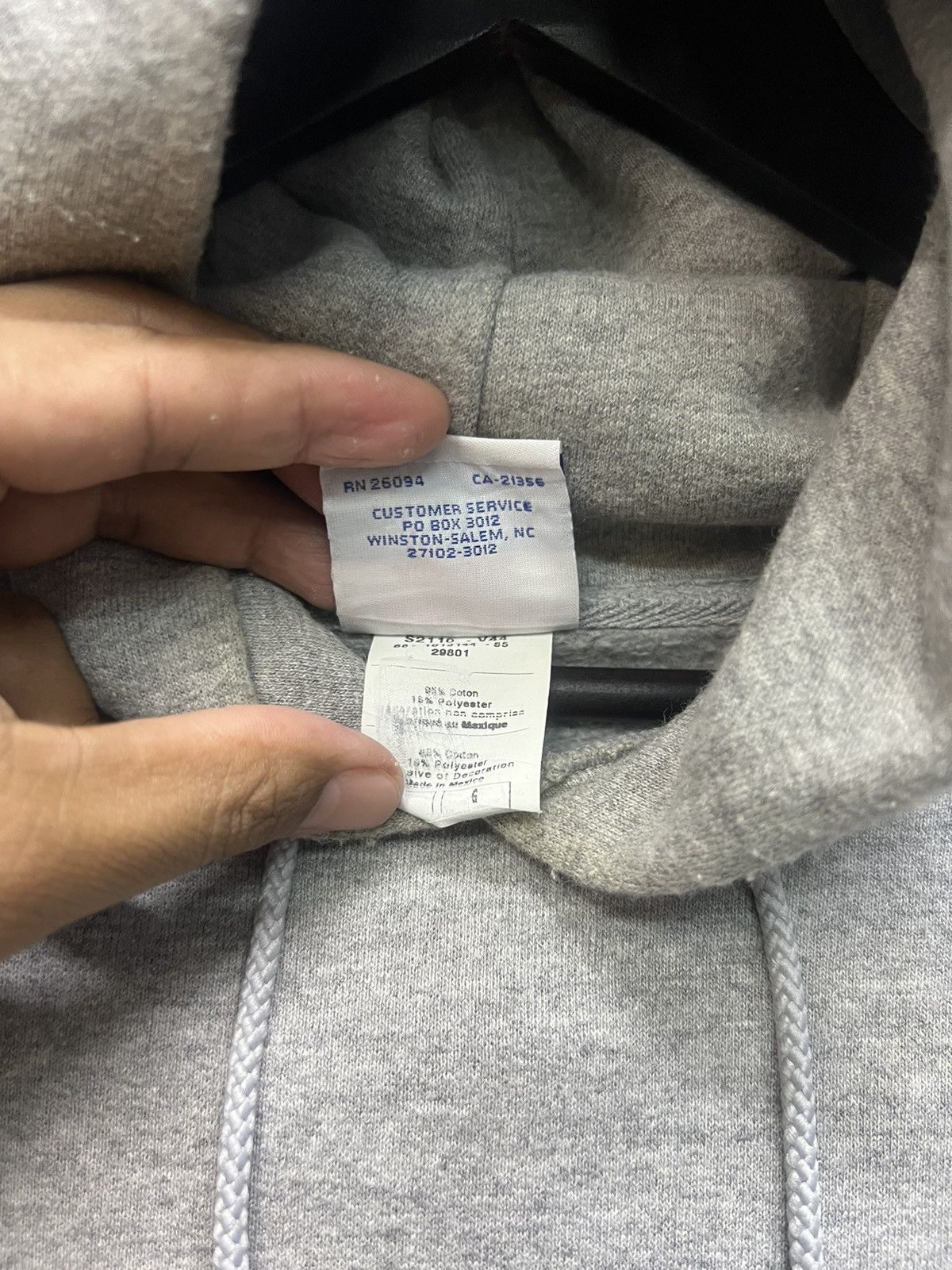 Champion Vintage Champion Hoodies Size US L / EU 52-54 / 3 - 6 Thumbnail