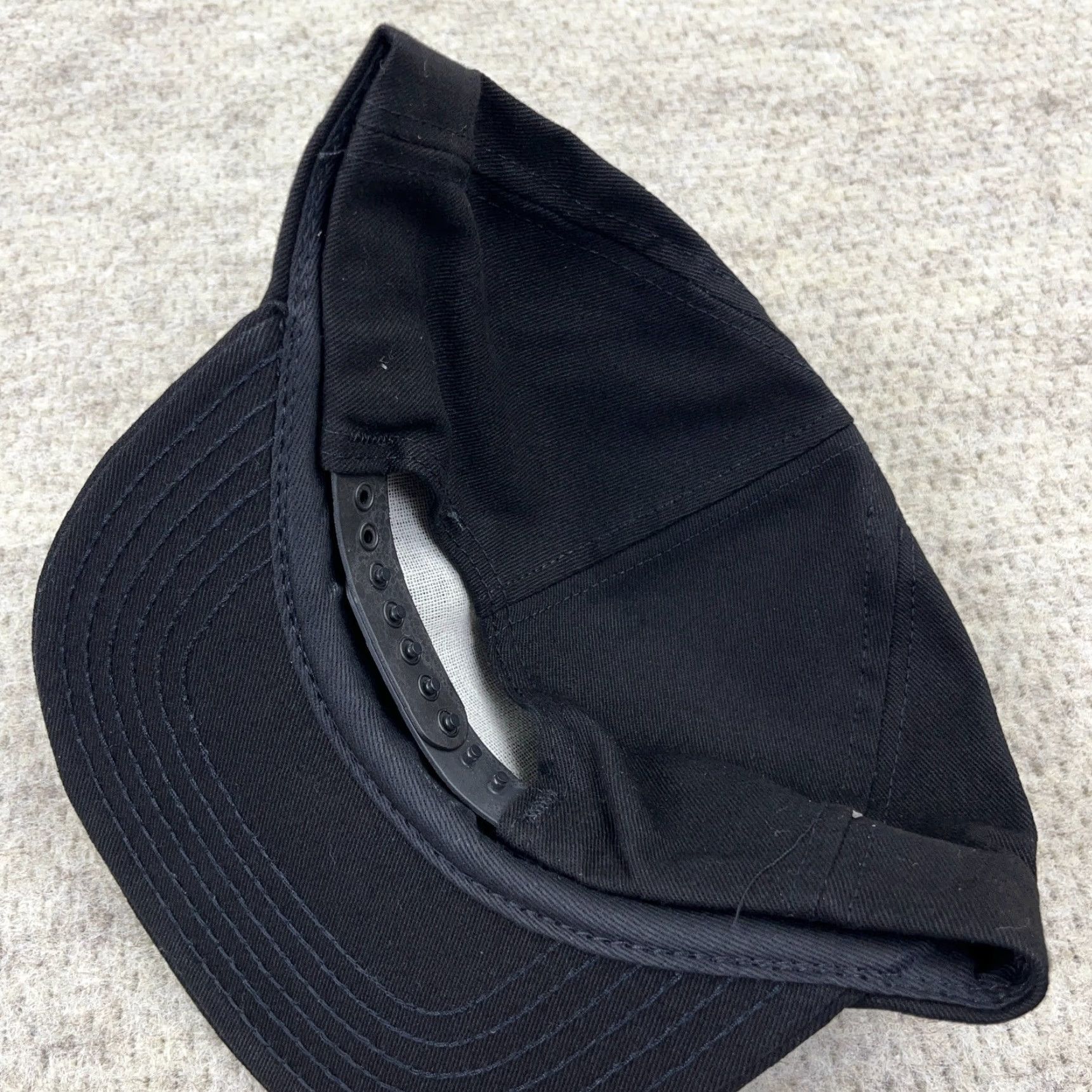 Vintage VINTAGE USA Black United States Marines Hat Cap Snapback USMC Semper Fi Veteran 90s Black Mens Snapback Hat Size ONE SIZE - 4 Thumbnail