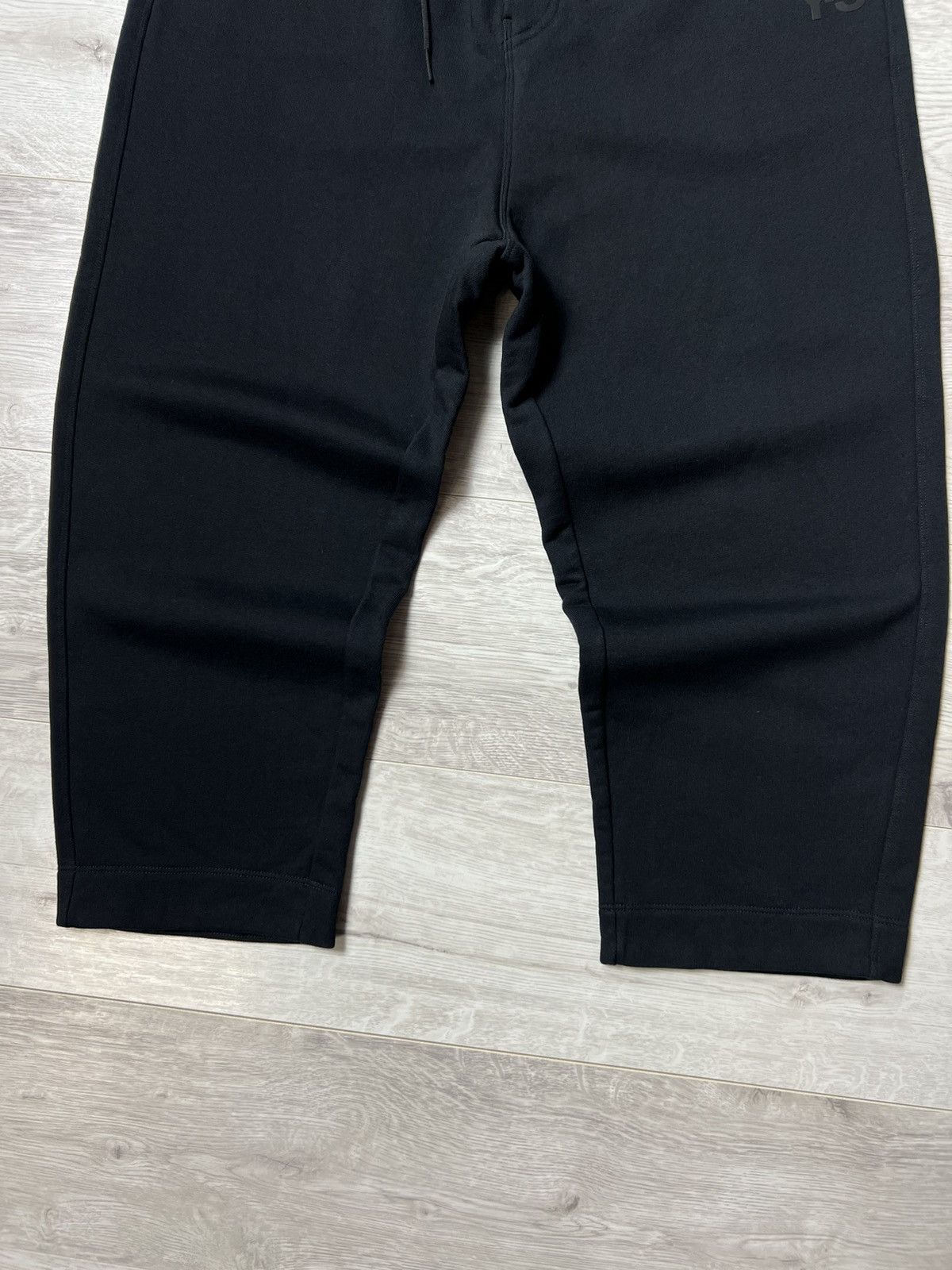 Adidas × Y's Yohji Yamamoto Adidas Y-3 Classic Terry Cropped Sweat Pants Size US 30 / EU 46 - 5 Thumbnail