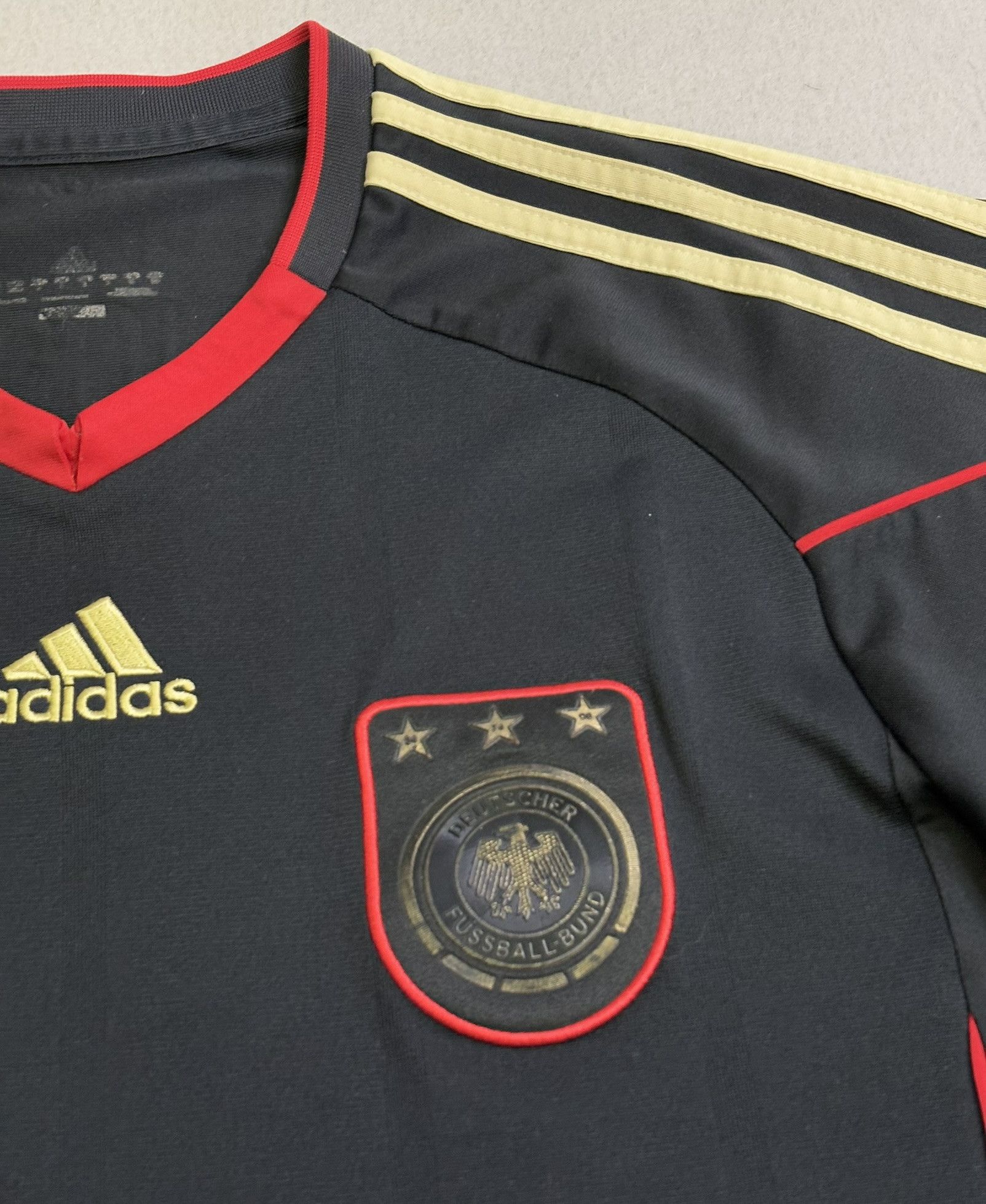 Adidas Germany 2010 Schweinsteiger #7 Adidas Football Jersey Size S Size US S / EU 44-46 / 1 - 10 Thumbnail