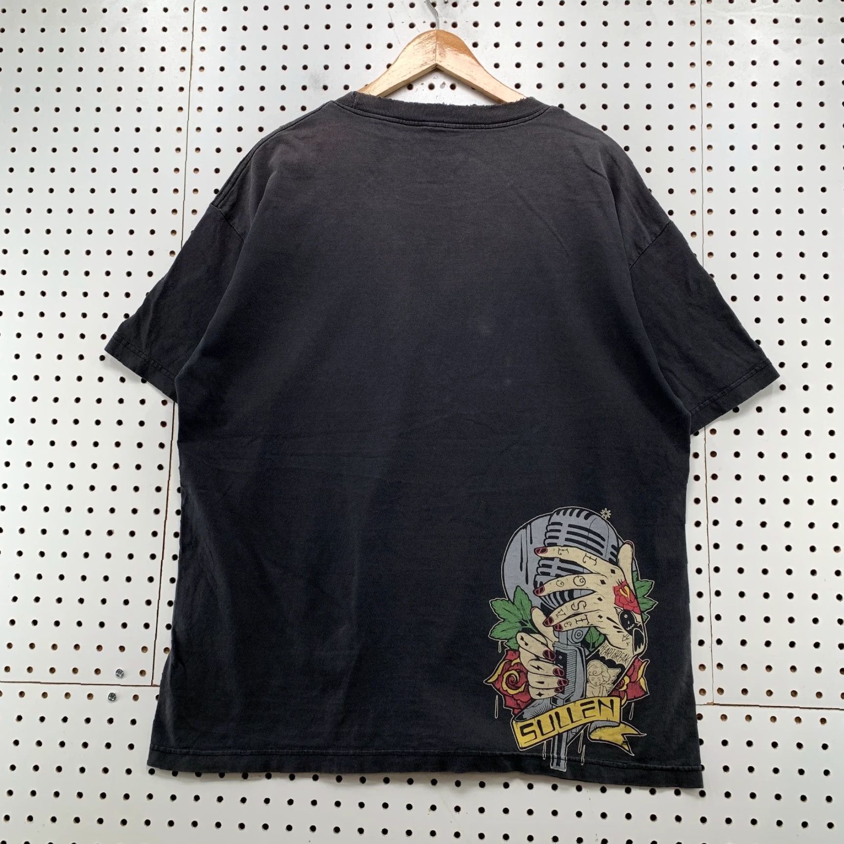 Vintage Sullen Art Collective Shirt Mens XL Faded Black Punk Tattoo Microphone Y2K USA Size US XL / EU 56 / 4 - 3 Thumbnail