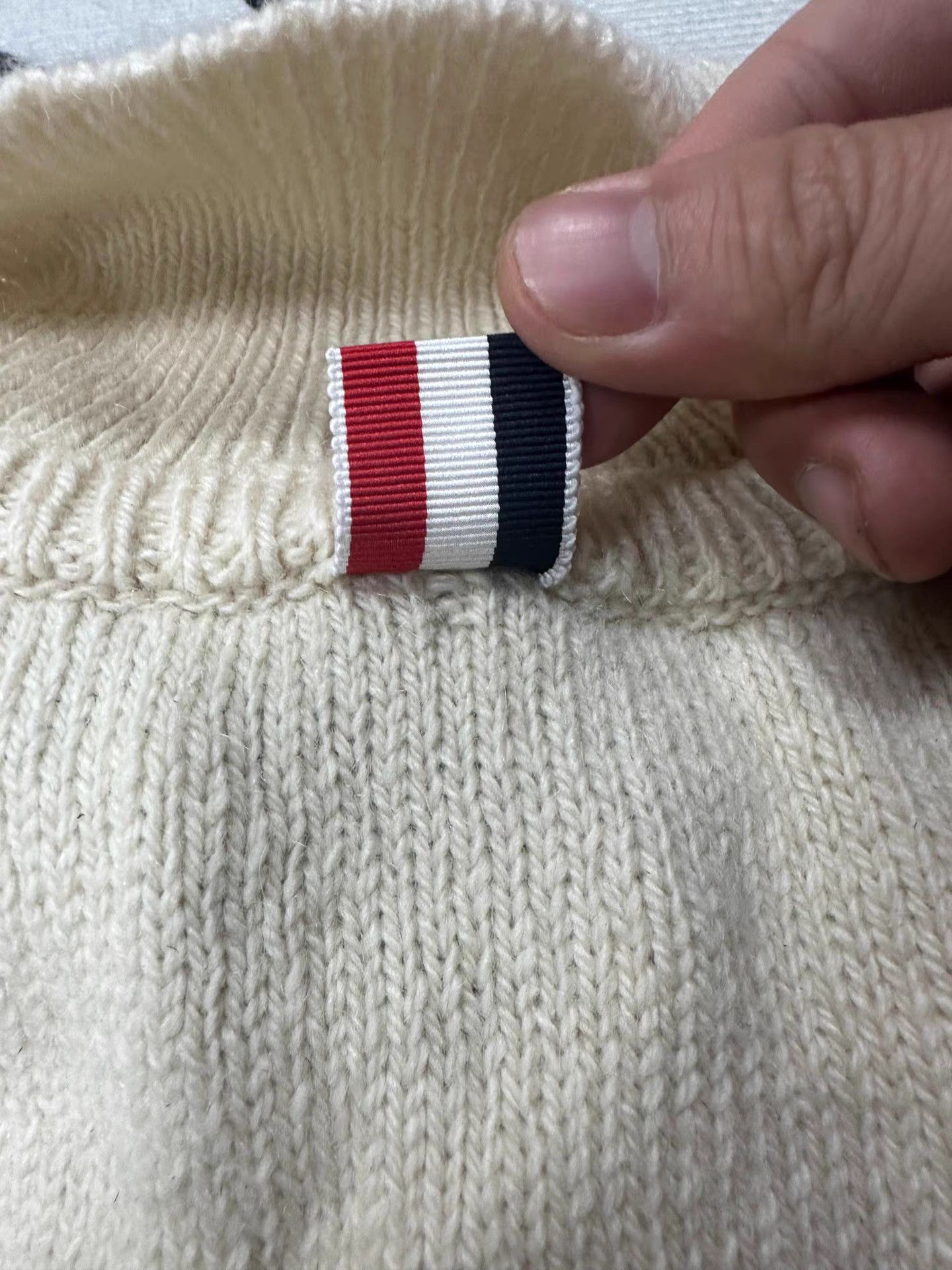 Thom Browne Thom Browne TB Striped Turtleneck Sweater K5 Size US S / EU 44-46 / 1 - 3 Thumbnail