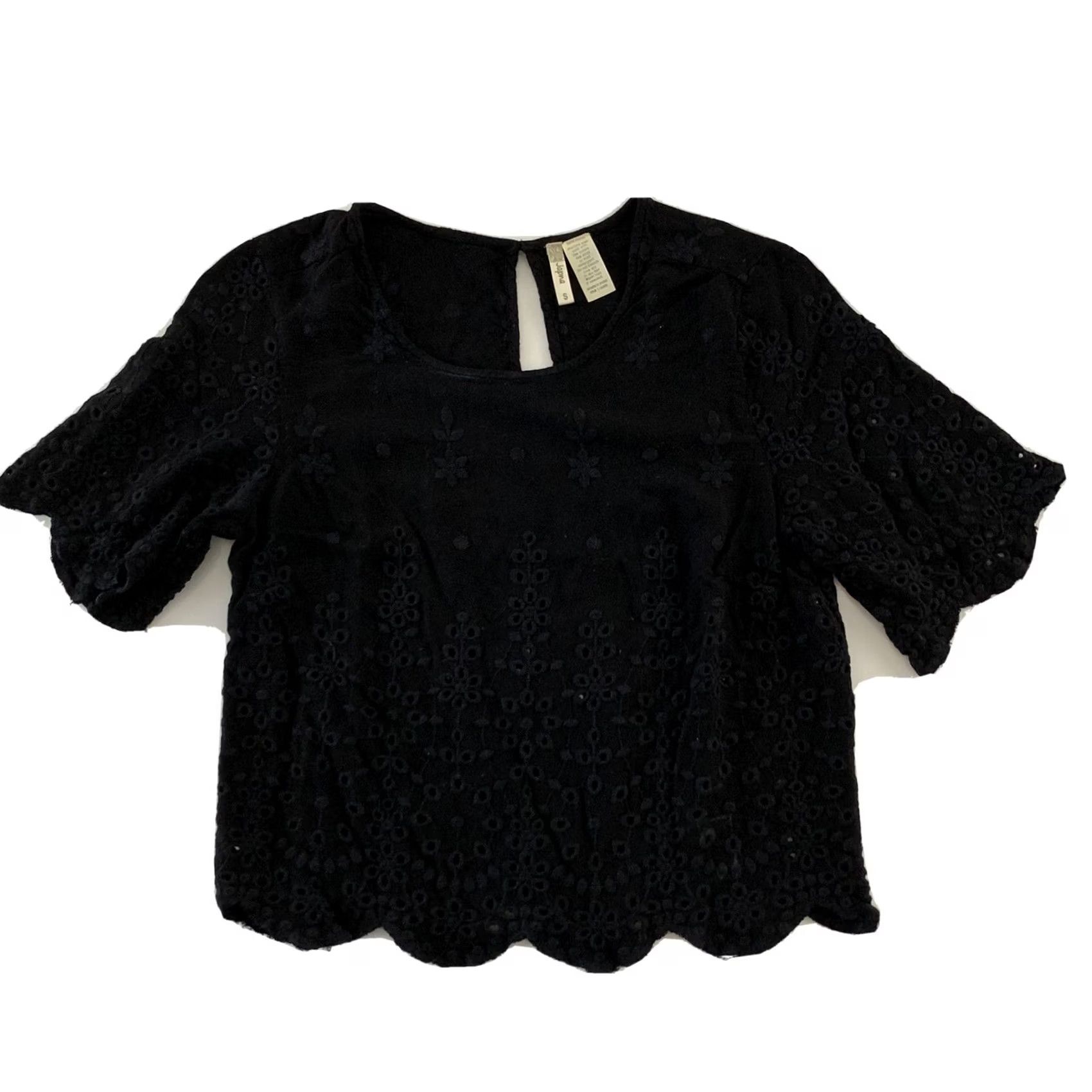 Vintage Japna Short Sleeve Cropped Eyehole Top Women's Size S Solid Black Size S / US 4 / IT 40 - 2 Thumbnail