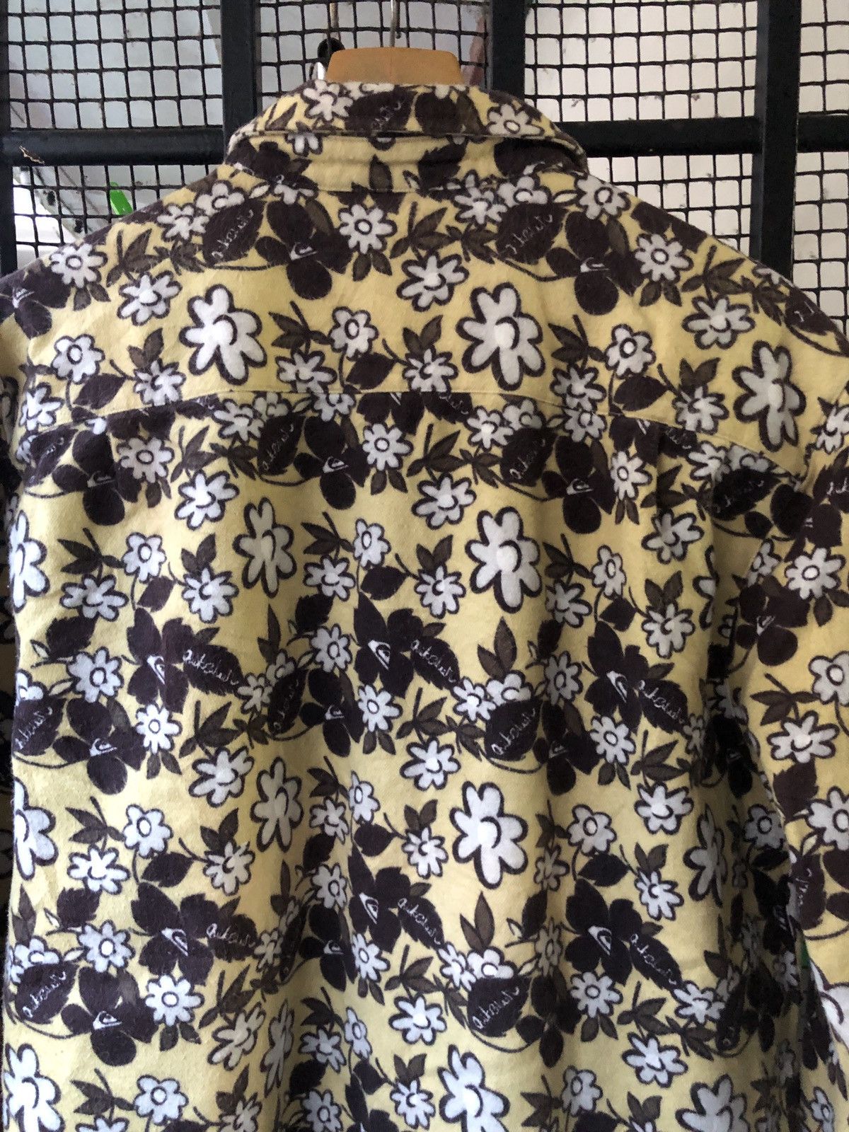 Quiksilver × Vintage VINTAGE QUIKSILVER SURF FLOWER BUTTON UP SHIRT HAWAII Size US XL / EU 56 / 4 - 8 Thumbnail